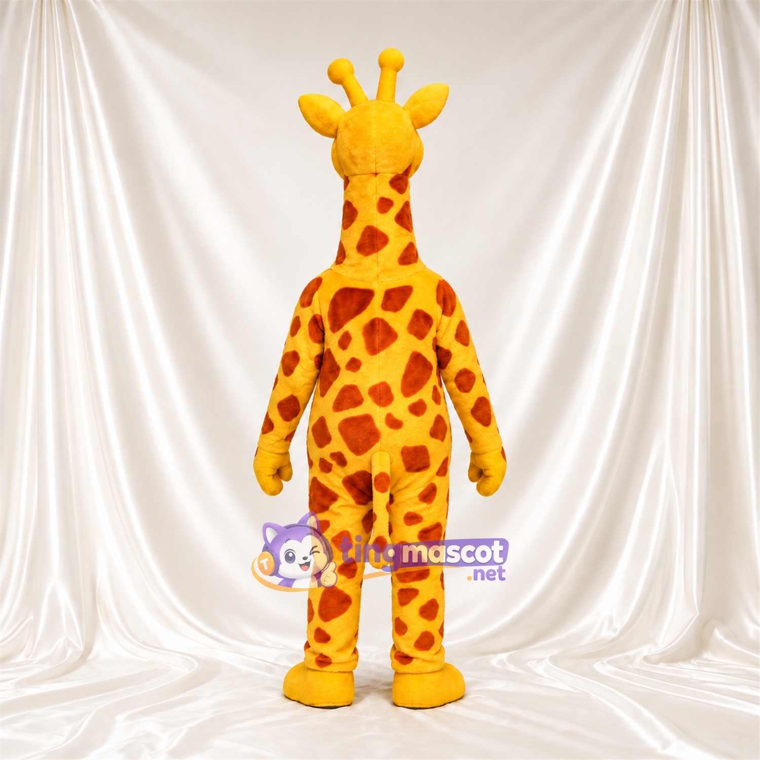 Costume de mascotte Girafe – jaune / marron – Visage souriant; Motif à grandes taches Costume de mascotte Girafe – jaune / marron – Visage souriant; Motif à grandes taches