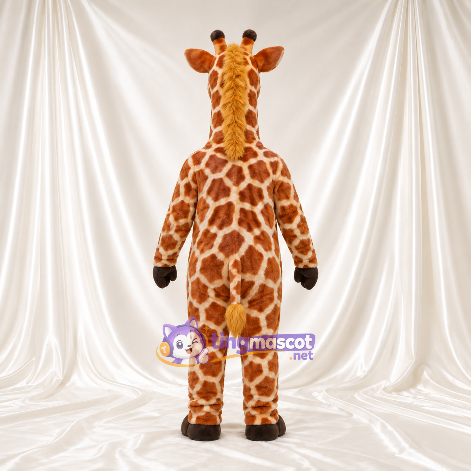 Costume de mascotte Girafe – marron / crème – Sourire avec dents; Motif à grandes taches Costume de mascotte Girafe – marron / crème – Sourire avec dents; Motif à grandes taches