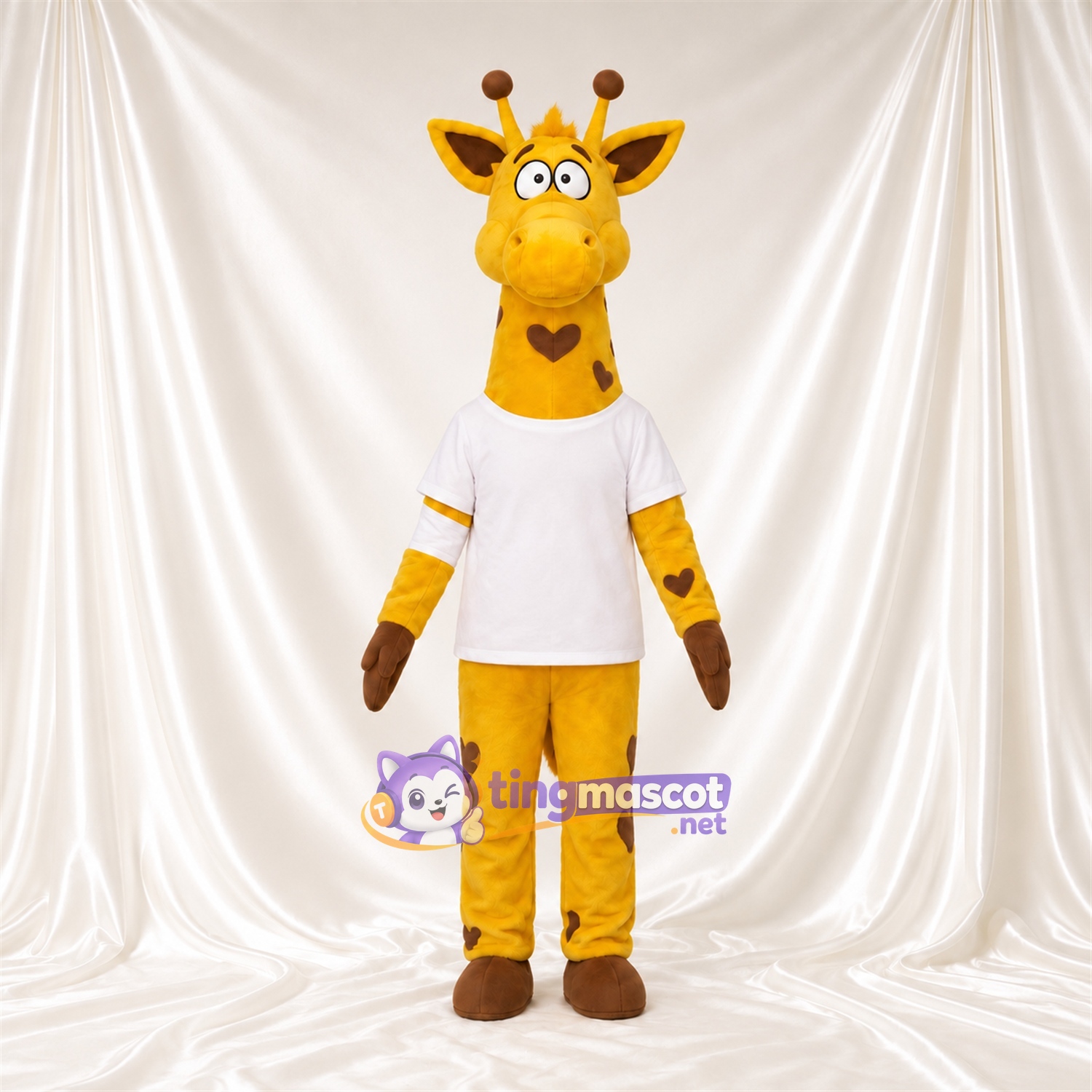 Costume de mascotte Girafe – jaune / marron – Chemise (blanc); Taches (marron) Costume de mascotte Girafe – jaune / marron – Chemise (blanc); Taches (marron)