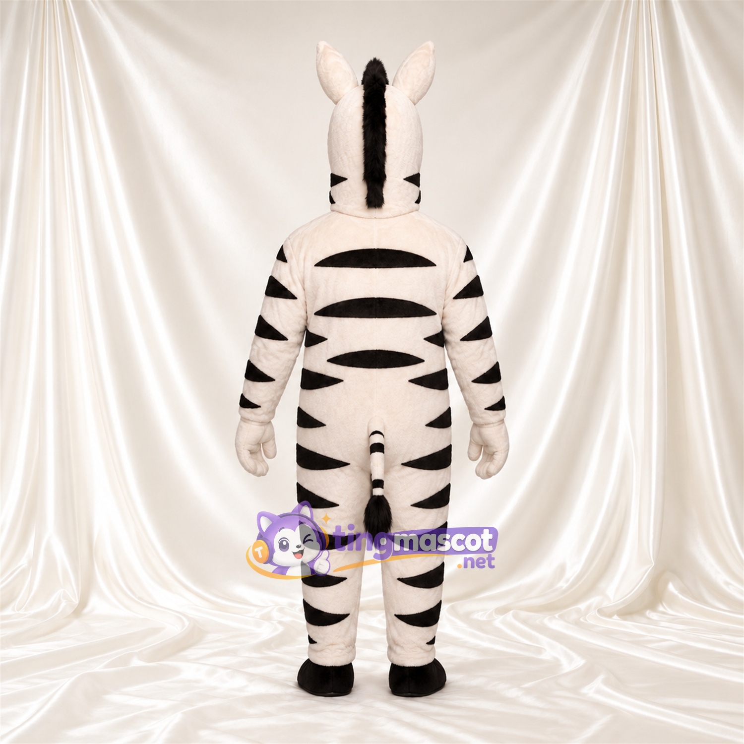 Maskottchenkostüm Zebra – schwarz / weiß – Breite Streifen; Handschuhe (weiß) Maskottchenkostüm Zebra – schwarz / weiß – Breite Streifen; Handschuhe (weiß)