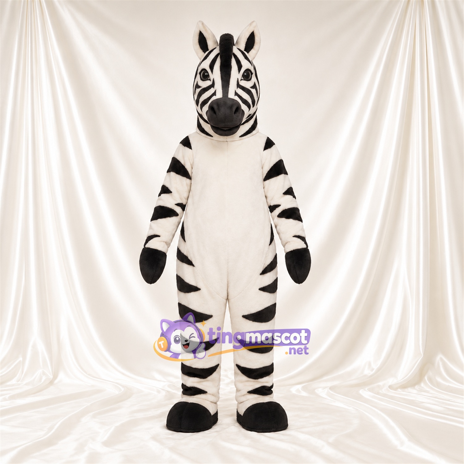 Maskottchenkostüm Zebra – schwarz / weiß – Lange Schnauze; Breite Streifen Maskottchenkostüm Zebra – schwarz / weiß – Lange Schnauze; Breite Streifen