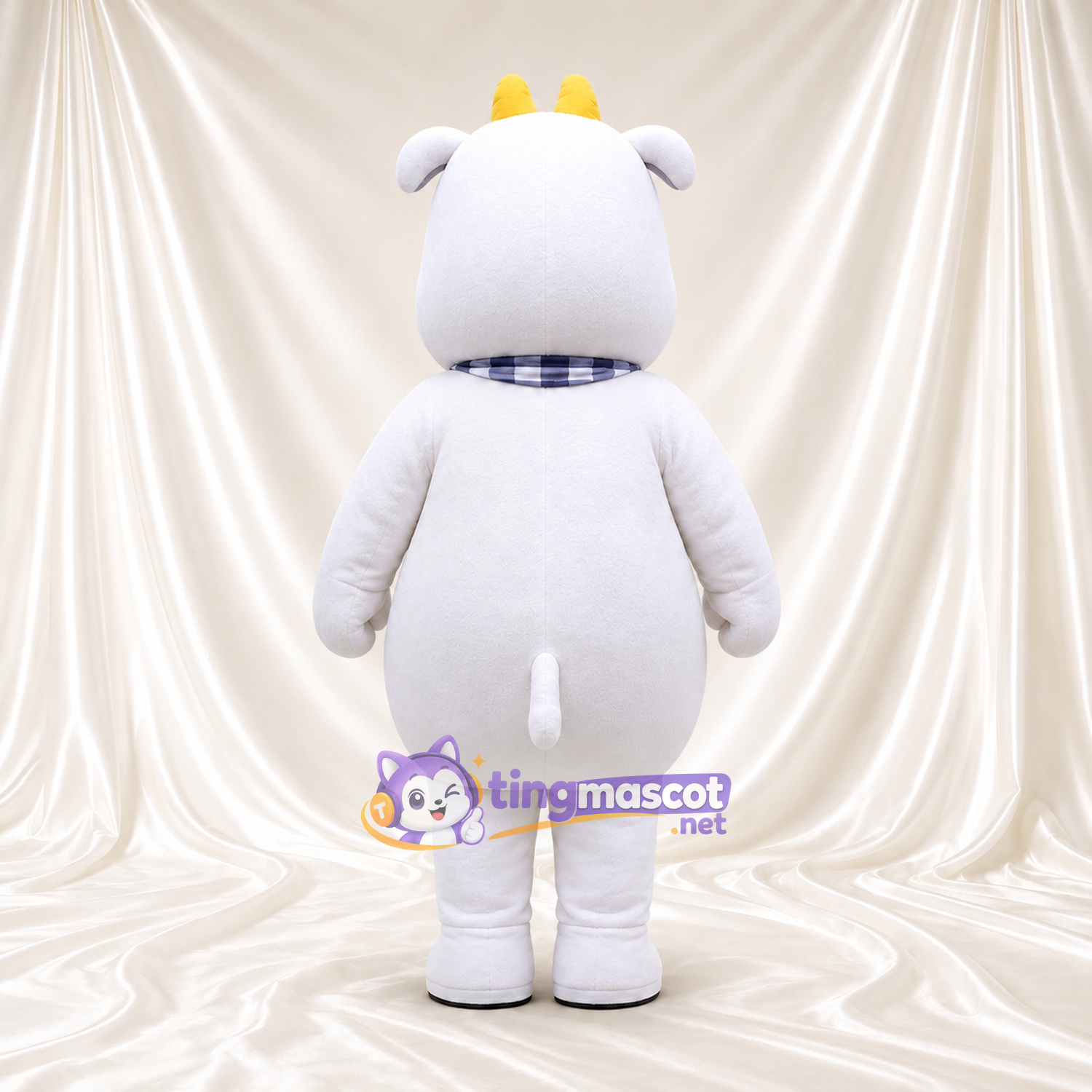 Costume de mascotte Vache – blanc – Bandana Costume de mascotte Vache – blanc – Bandana