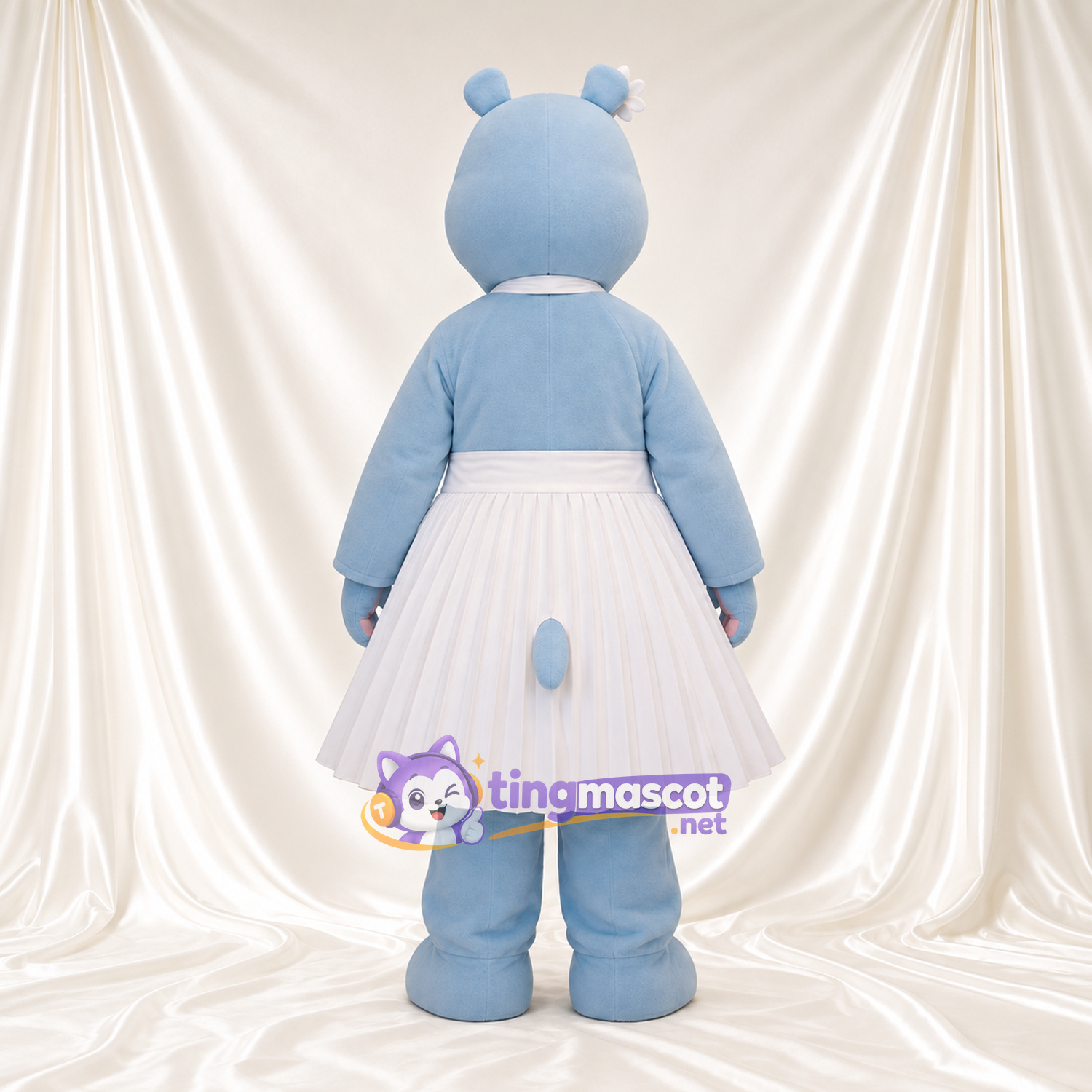 Costume de mascotte Hippopotame – bleu – Robe (blanc); Tête Costume de mascotte Hippopotame – bleu – Robe (blanc); Tête