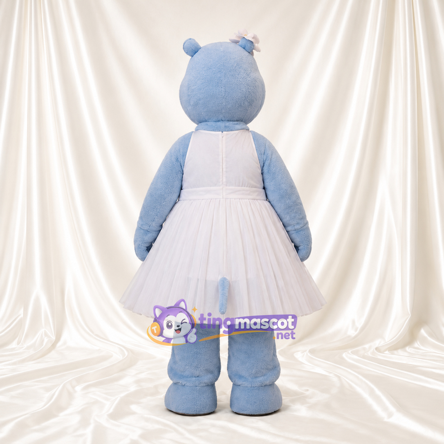 Costume de mascotte Hippopotame – bleu – Robe (blanc); Cils Costume de mascotte Hippopotame – bleu – Robe (blanc); Cils