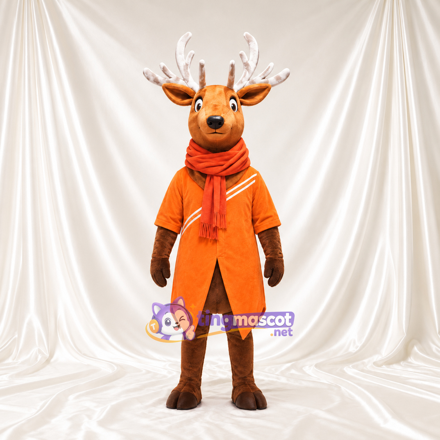 Costume de mascotte Cerf – marron – Manteau (orange); Écharpe Costume de mascotte Cerf – marron – Manteau (orange); Écharpe