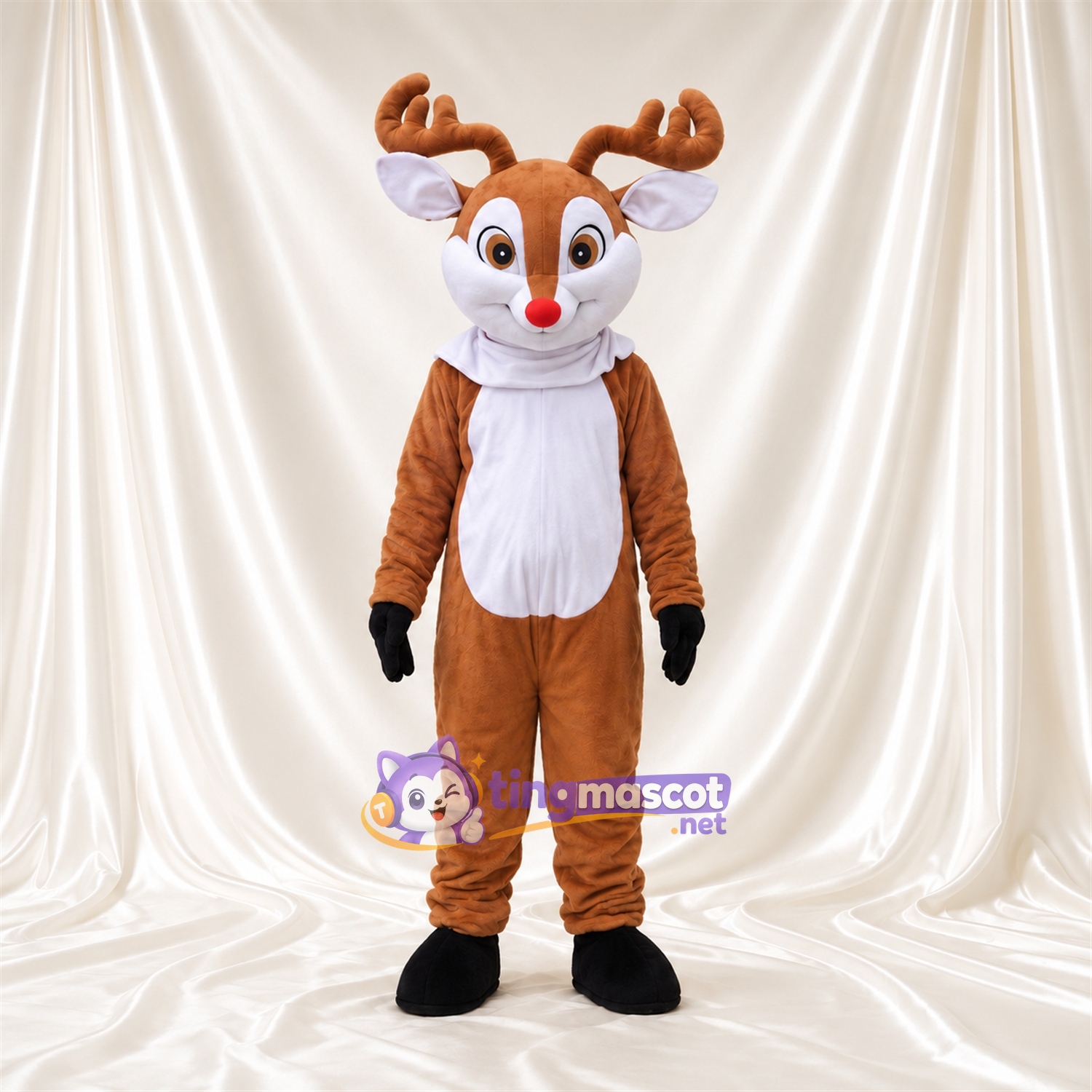 Costume de mascotte Cerf – marron – Nez (rouge); Écharpe (blanc) Costume de mascotte Cerf – marron – Nez (rouge); Écharpe (blanc)