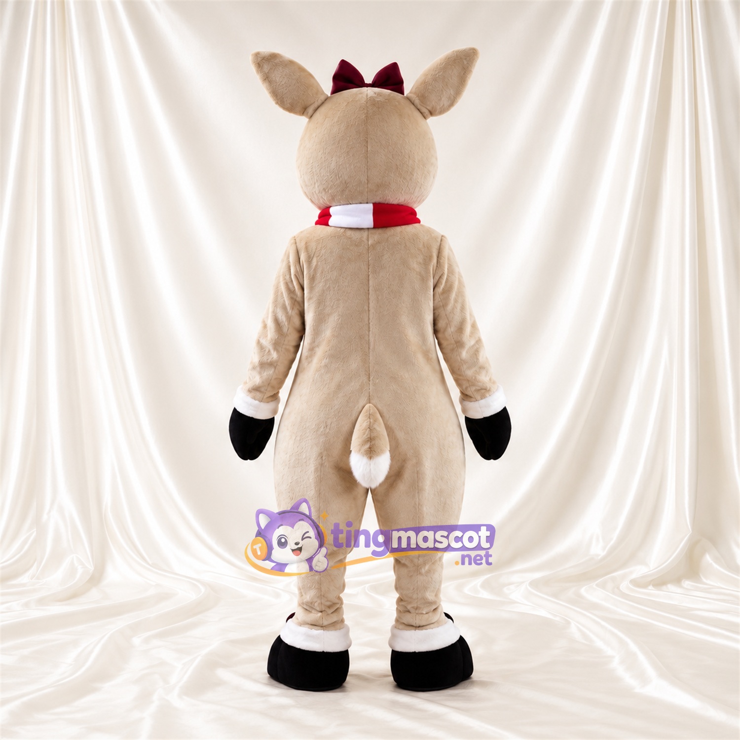 Costume de mascotte Renne – brun clair – Écharpe (rouge / blanc) Costume de mascotte Renne – brun clair – Écharpe (rouge / blanc)