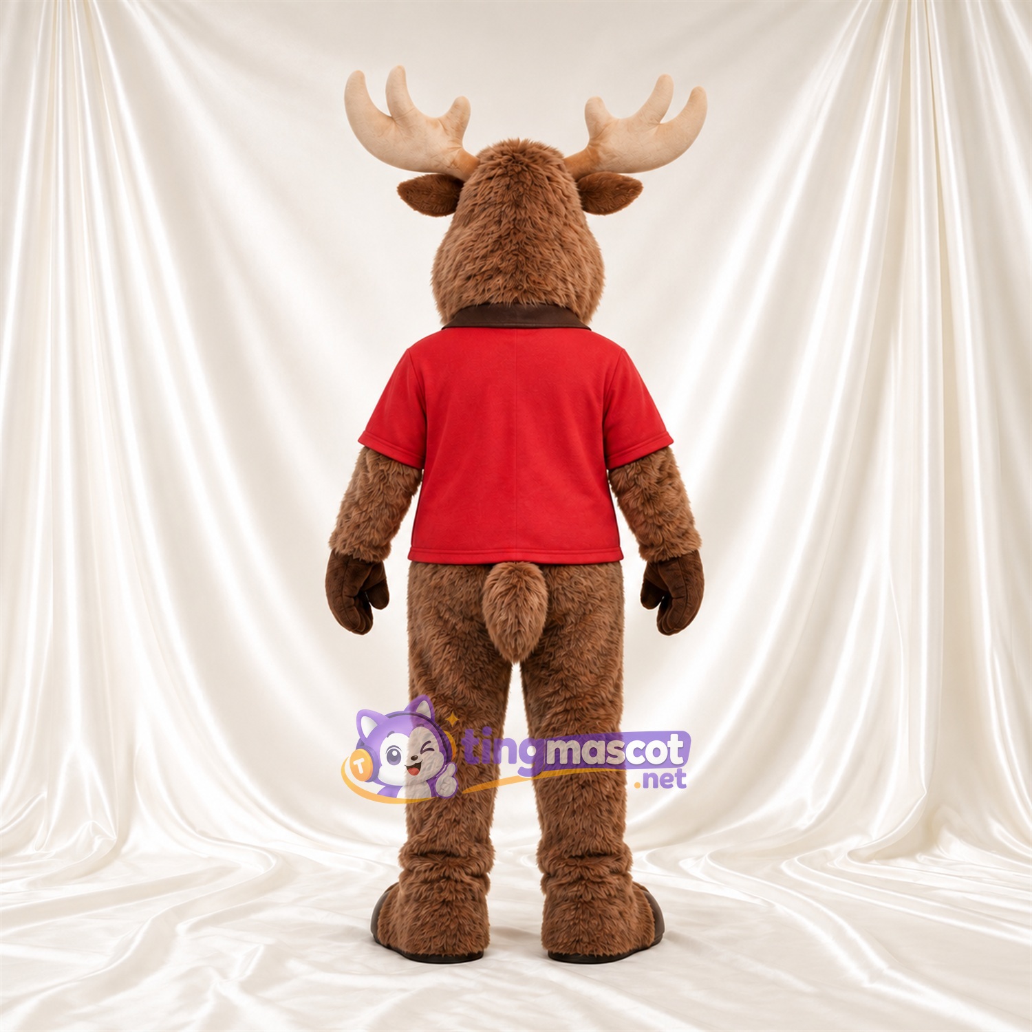 Maskottchenkostüm Elch – braun – Poloshirt (rot) Maskottchenkostüm Elch – braun – Poloshirt (rot)