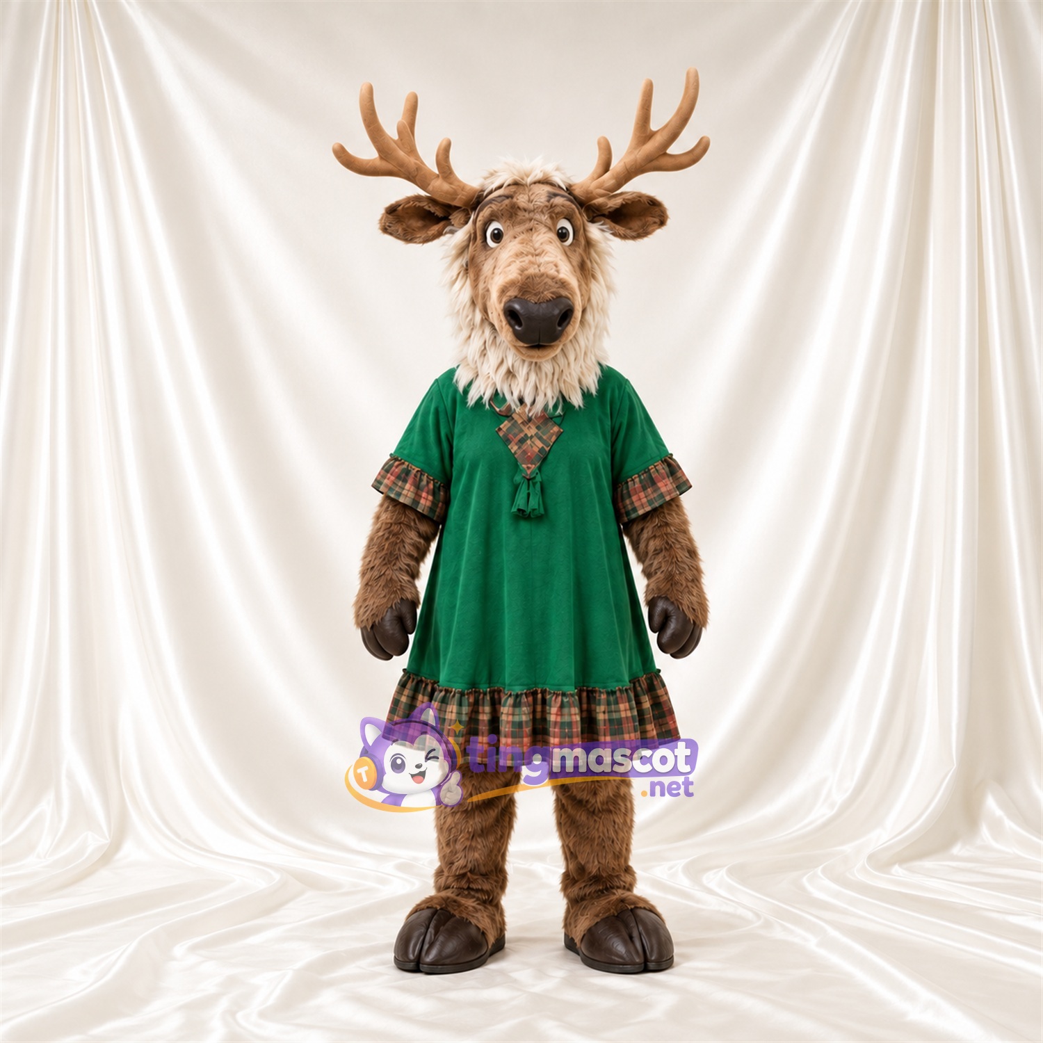 Costume de mascotte Cerf – marron – Robe (vert) Costume de mascotte Cerf – marron – Robe (vert)
