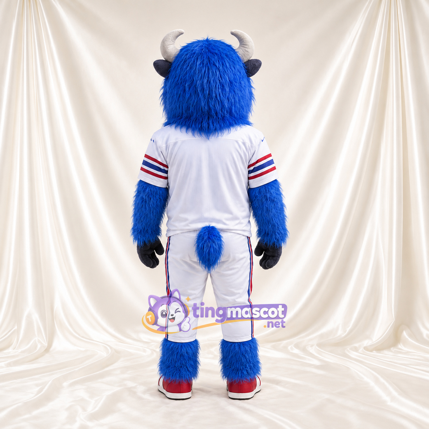 Costume de mascotte Buffle – bleu – Baskets (rouge); Maillot (blanc) Costume de mascotte Buffle – bleu – Baskets (rouge); Maillot (blanc)