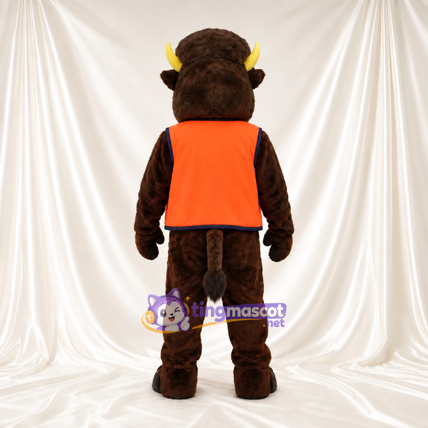 Costume de mascotte Bison – marron – Gilet (orange) Costume de mascotte Bison – marron – Gilet (orange)