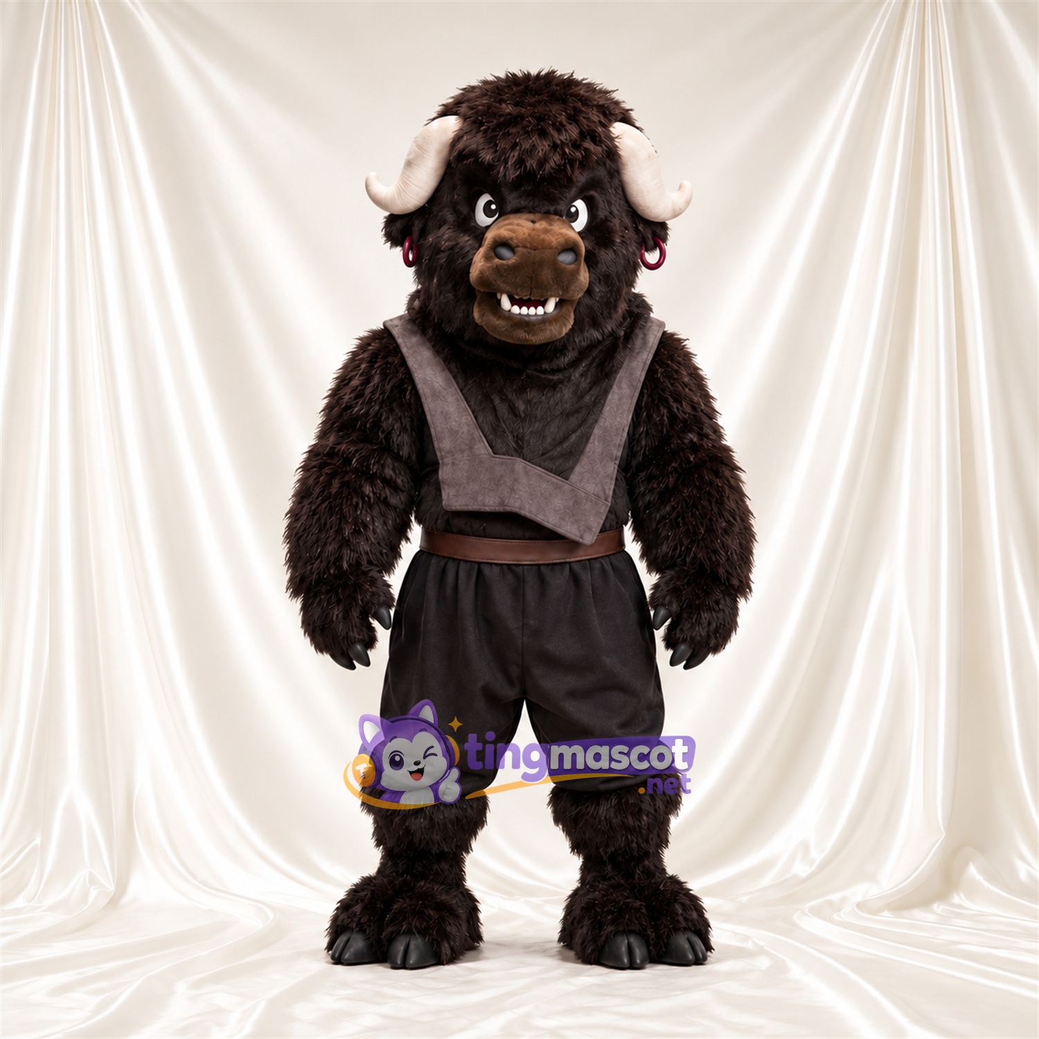 Costume de mascotte Bison – marron – Gilet (gris); Pantalon (noir) Costume de mascotte Bison – marron – Gilet (gris); Pantalon (noir)