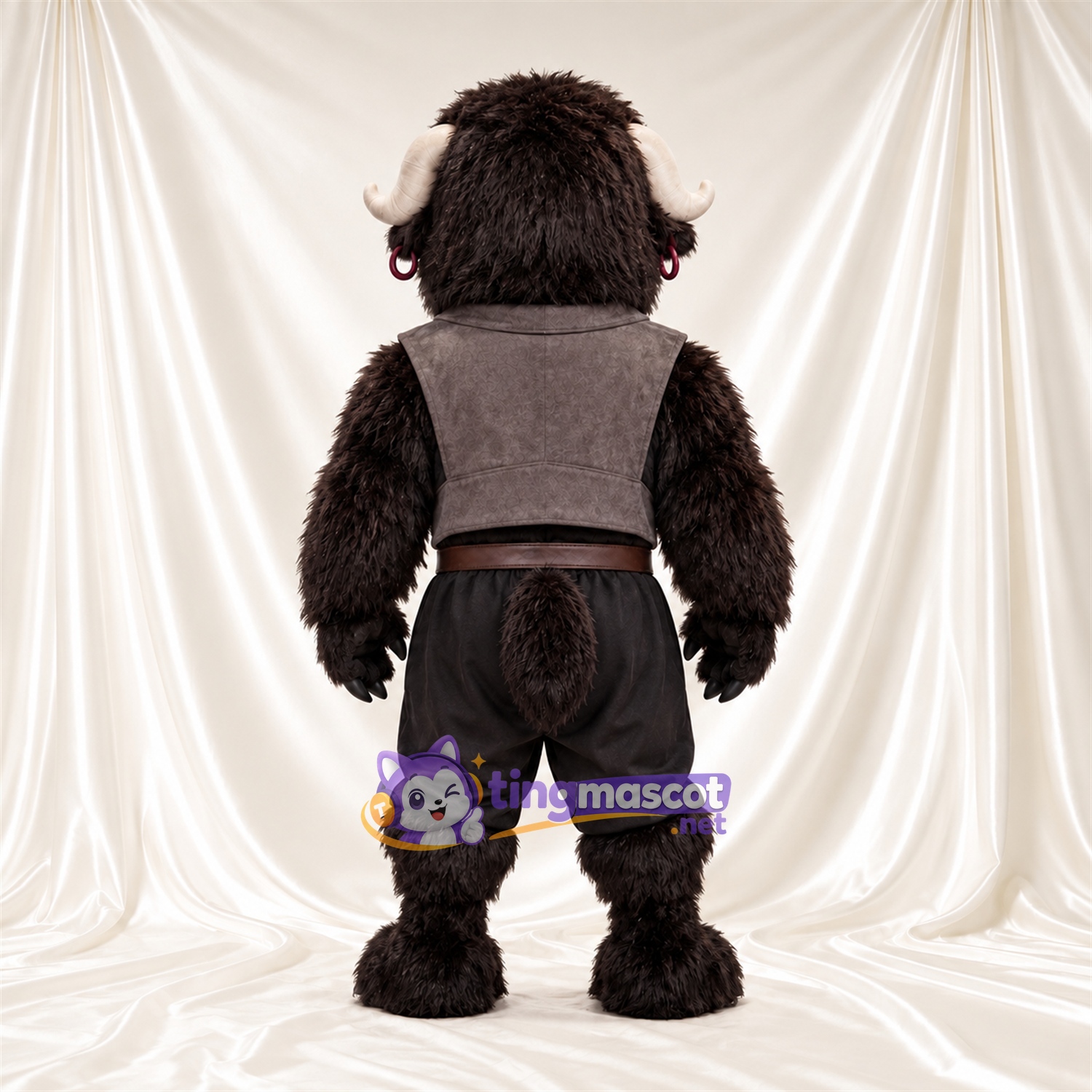 Costume de mascotte Bison – marron – Gilet (gris); Pantalon (noir) Costume de mascotte Bison – marron – Gilet (gris); Pantalon (noir)