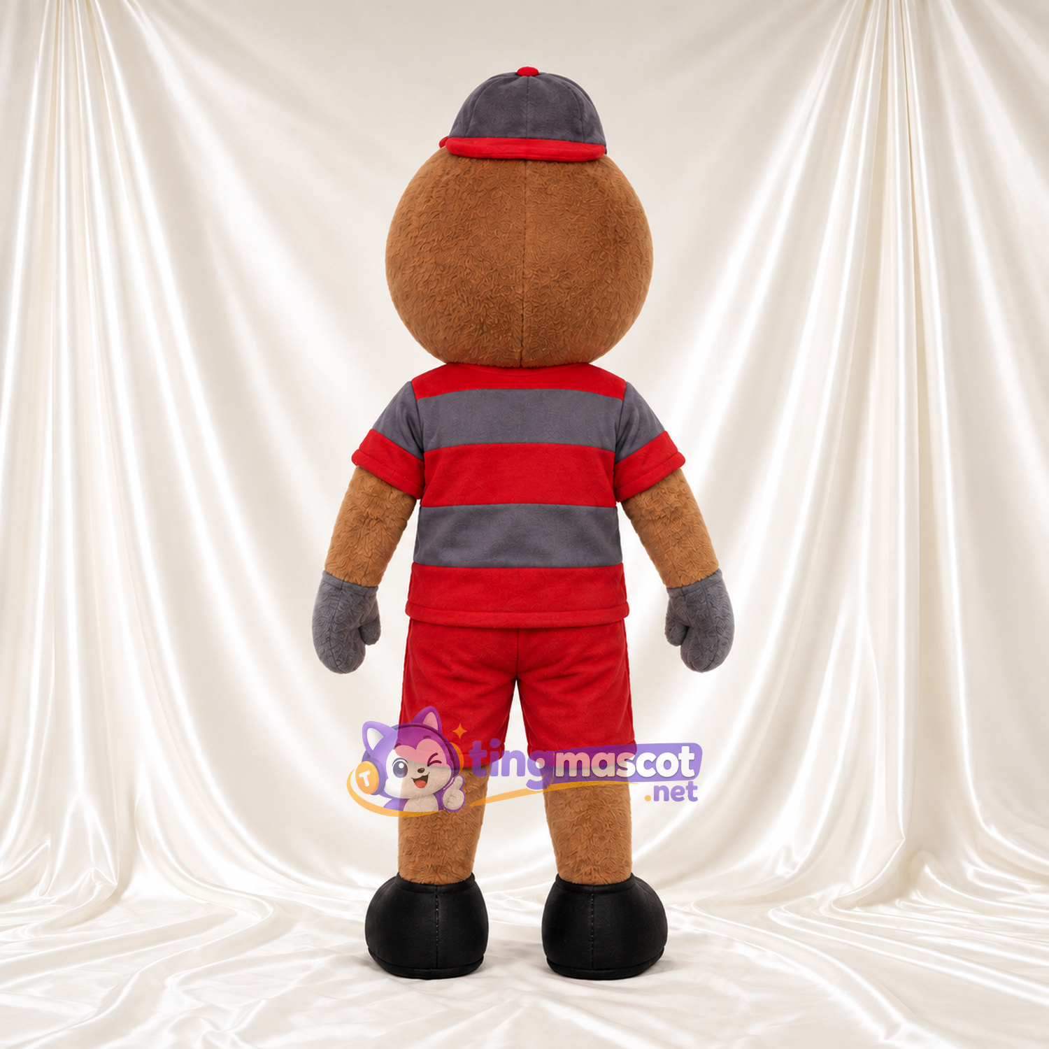 Costume de mascotte Garçon cartoon – rouge / gris – Chemise; Short (rouge) Costume de mascotte Garçon cartoon – rouge / gris – Chemise; Short (rouge)