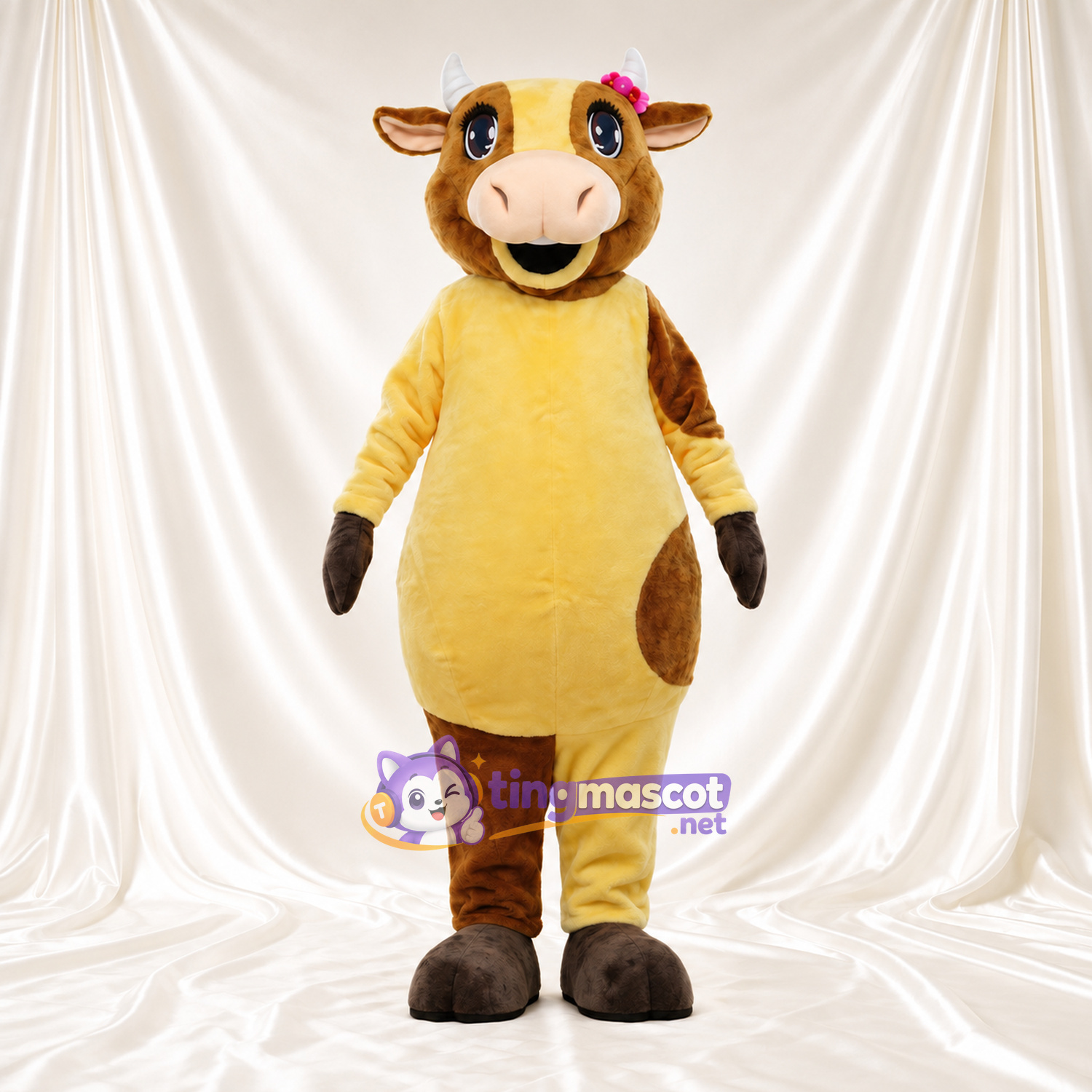 Costume de mascotte Vache – jaune / marron Costume de mascotte Vache – jaune / marron