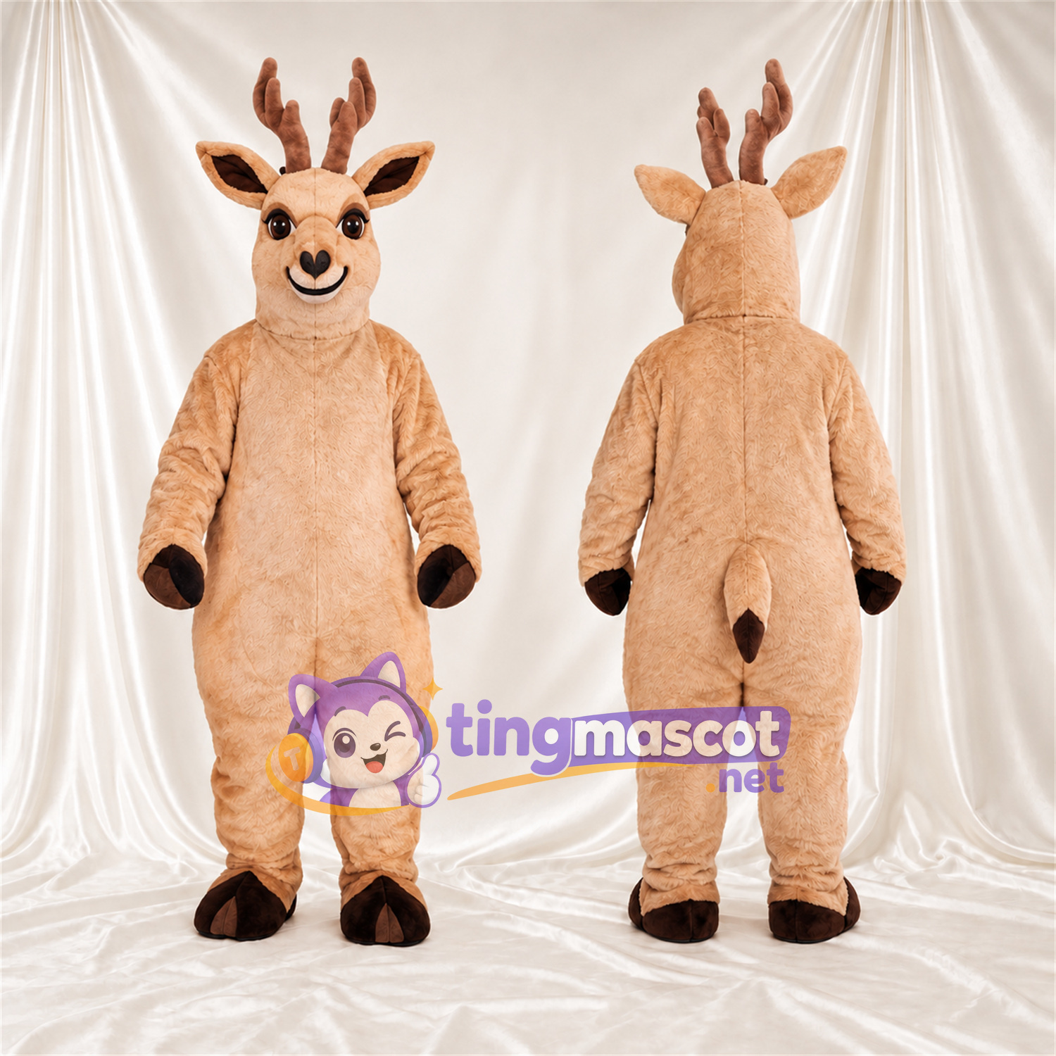 Costume de mascotte Renne – brun clair – Bois (marron); Sabots (noir) Costume de mascotte Renne – brun clair – Bois (marron); Sabots (noir)