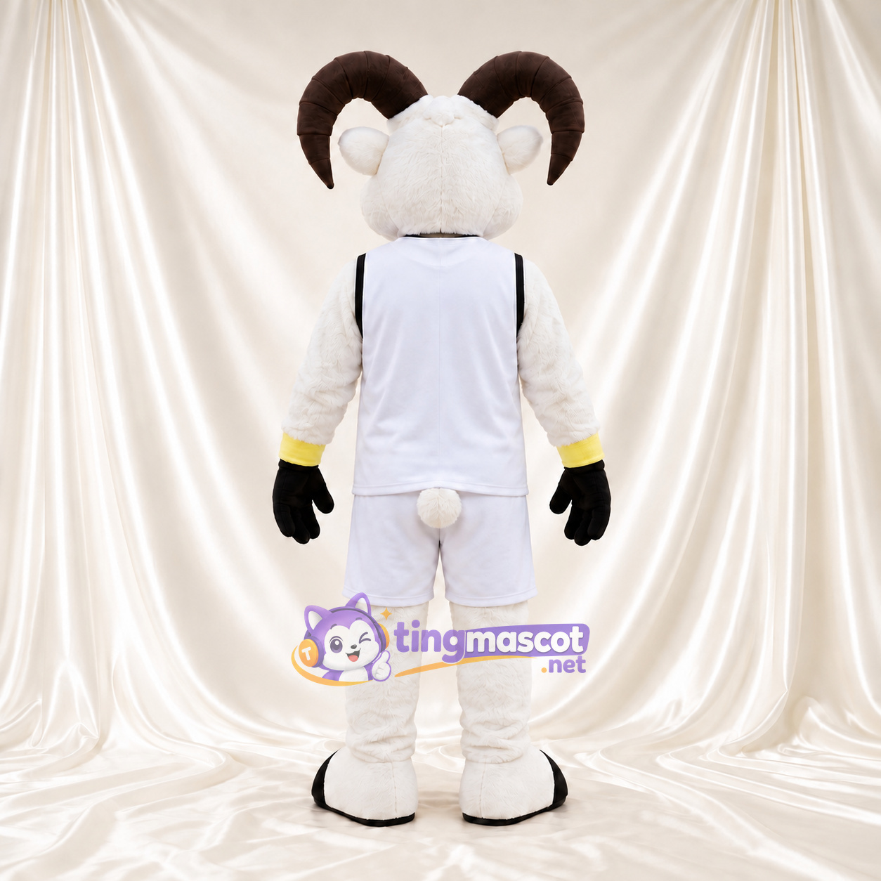 Costume de mascotte Bélier – blanc – Tenue de sport (blanc) Costume de mascotte Bélier – blanc – Tenue de sport (blanc)
