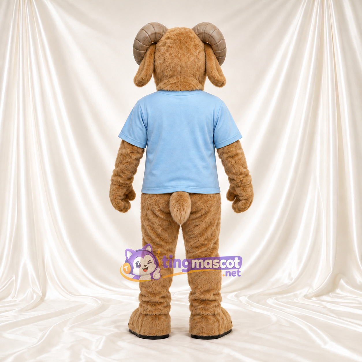 Costume de mascotte Bélier – brun clair – Chemise (bleu clair) Costume de mascotte Bélier – brun clair – Chemise (bleu clair)