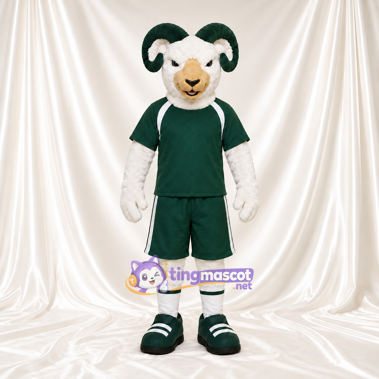 Costume de mascotte Bélier – blanc – Tenue de sport (vert) Costume de mascotte Bélier – blanc – Tenue de sport (vert)