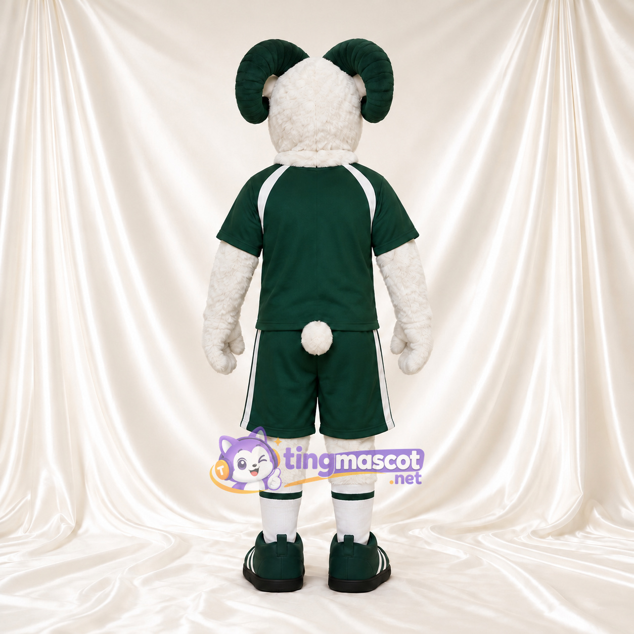 Costume de mascotte Bélier – blanc – Tenue de sport (vert) Costume de mascotte Bélier – blanc – Tenue de sport (vert)