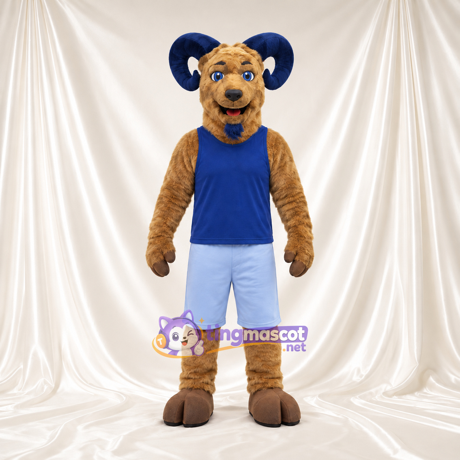 Costume de mascotte Bélier – brun clair – Chemise (bleu); Cornes (bleu marine) Costume de mascotte Bélier – brun clair – Chemise (bleu); Cornes (bleu marine)