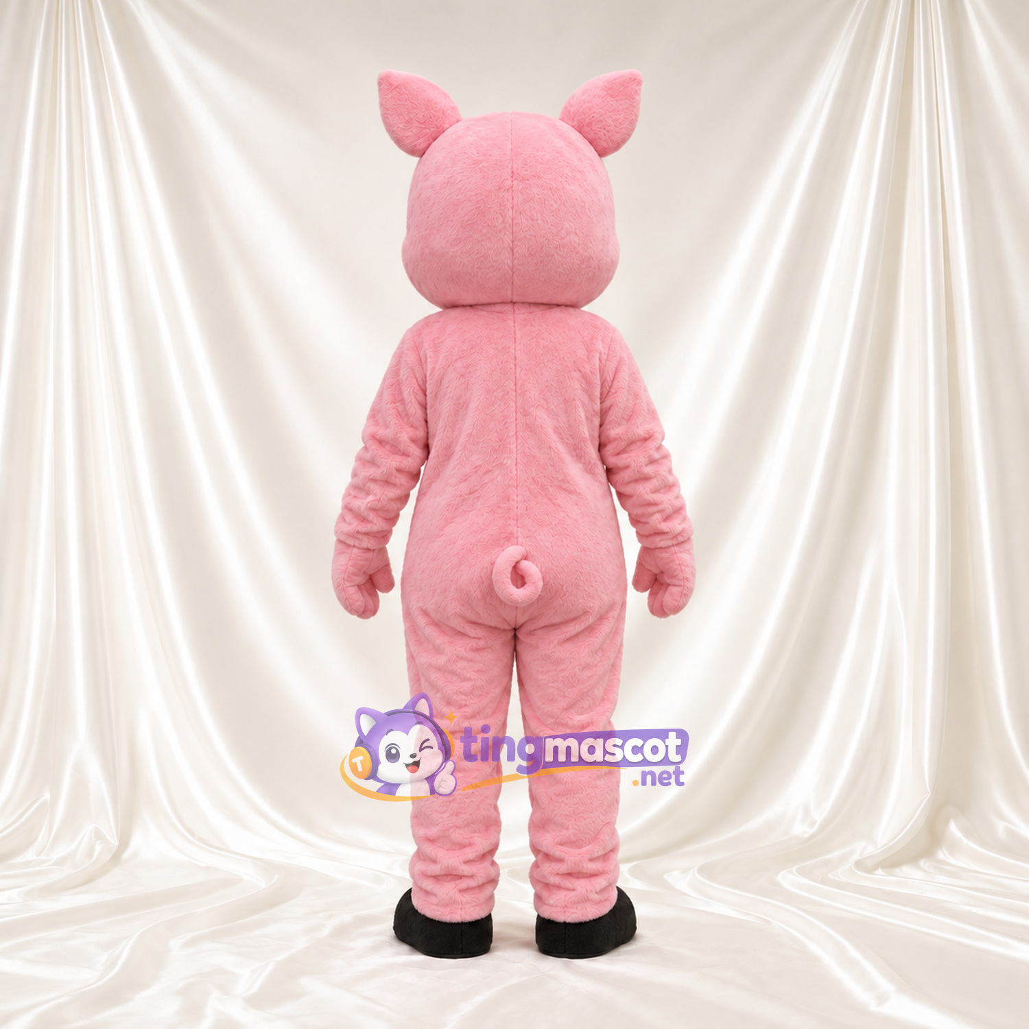 Costume de mascotte Cochon – rose – Mains (rose); Pieds (noir) Costume de mascotte Cochon – rose – Mains (rose); Pieds (noir)