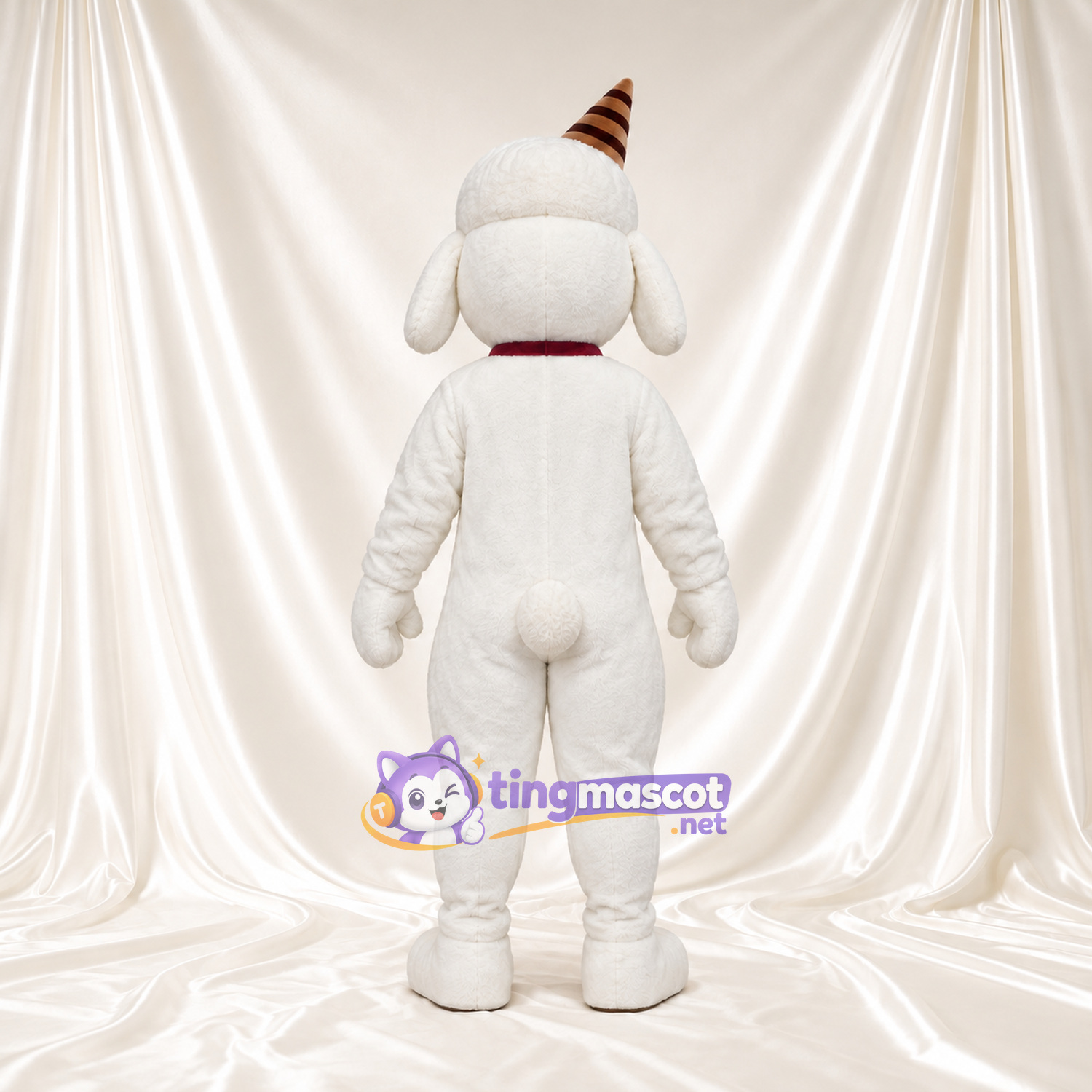 Costume de mascotte Mouton – blanc – Cornes; Nœud papillon (rouge) Costume de mascotte Mouton – blanc – Cornes; Nœud papillon (rouge)