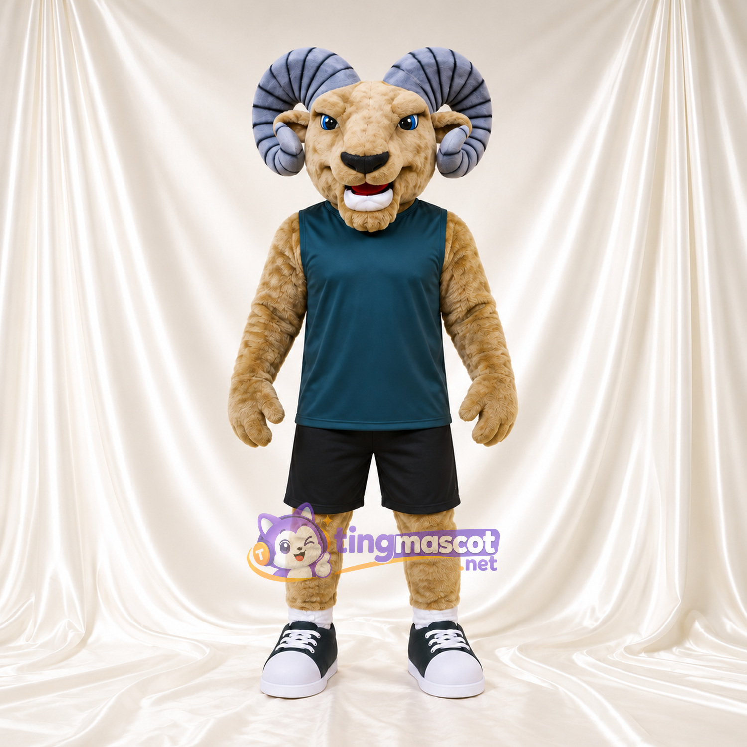 Costume de mascotte Bélier – brun clair – Chemise (bleu canard); Short (noir) Costume de mascotte Bélier – brun clair – Chemise (bleu canard); Short (noir)