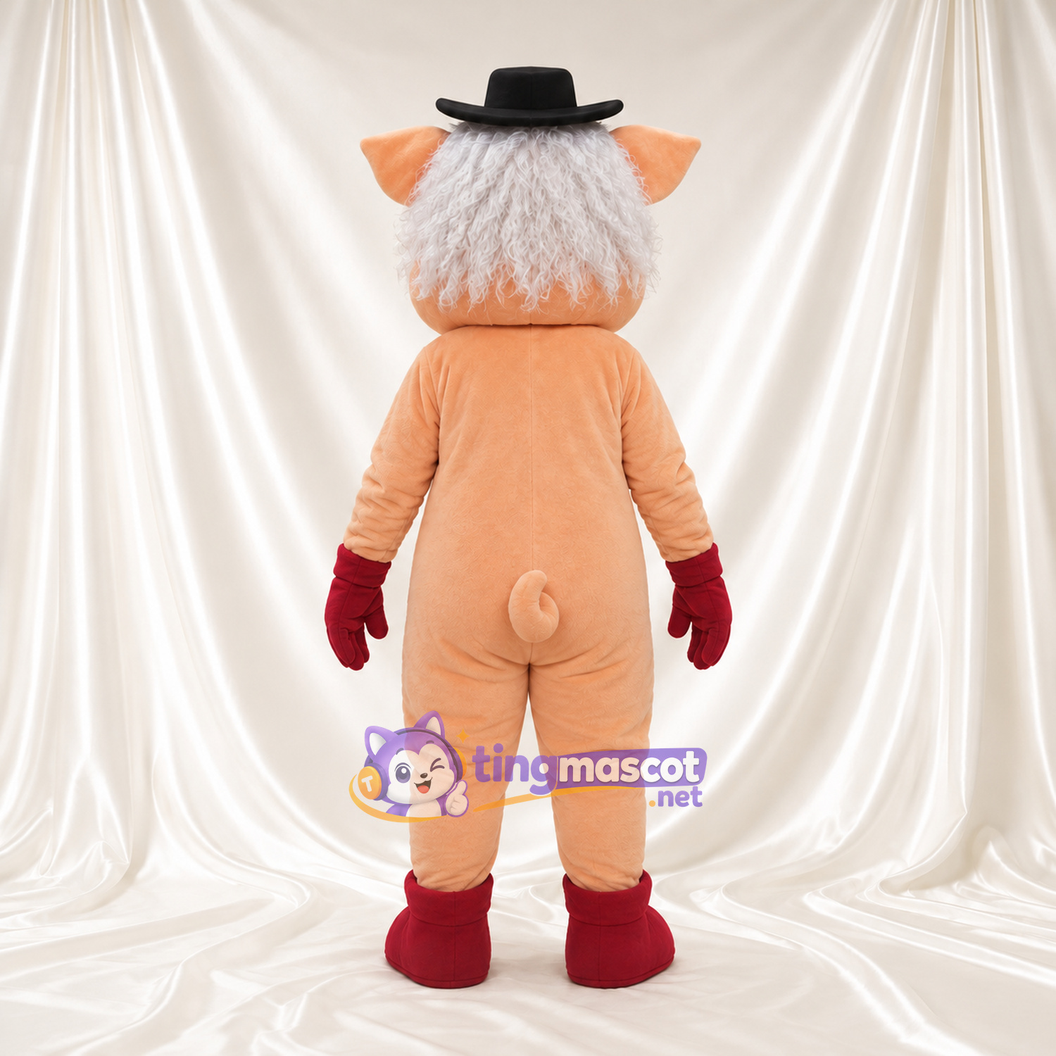 Costume de mascotte Cochon – pêche – Chapeau melon (noir); Taches (rouge) Costume de mascotte Cochon – pêche – Chapeau melon (noir); Taches (rouge)