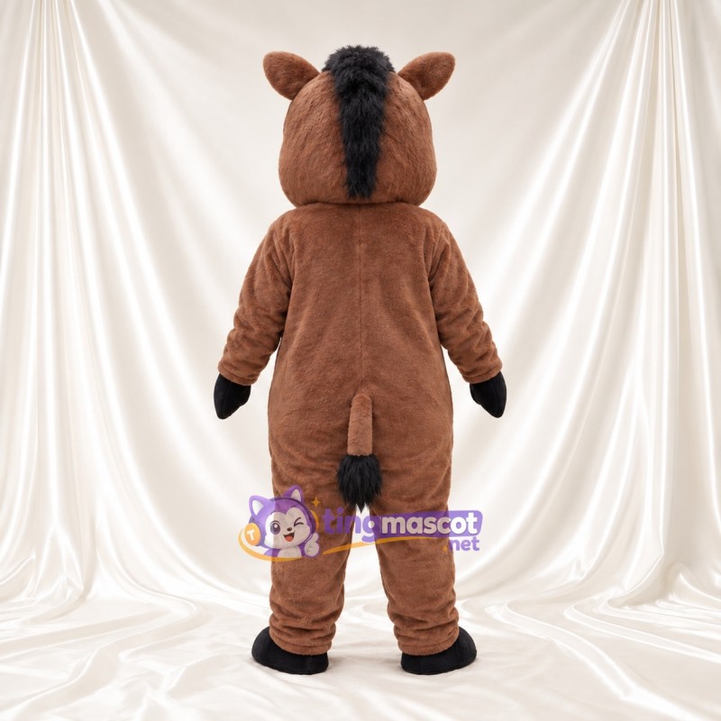 Maskottchenkostüm Wildschwein – braun – Bauch (braun); Schnauze (weiß) Maskottchenkostüm Wildschwein – braun – Bauch (braun); Schnauze (weiß)