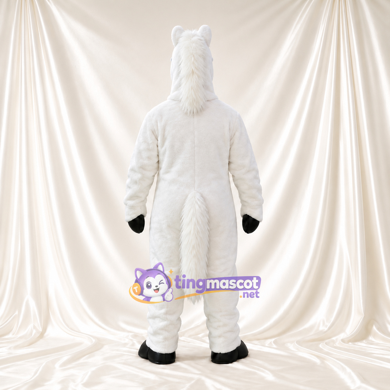 Costume de mascotte Cheval – blanc – Sabots (noir); Crinière (blanc) Costume de mascotte Cheval – blanc – Sabots (noir); Crinière (blanc)