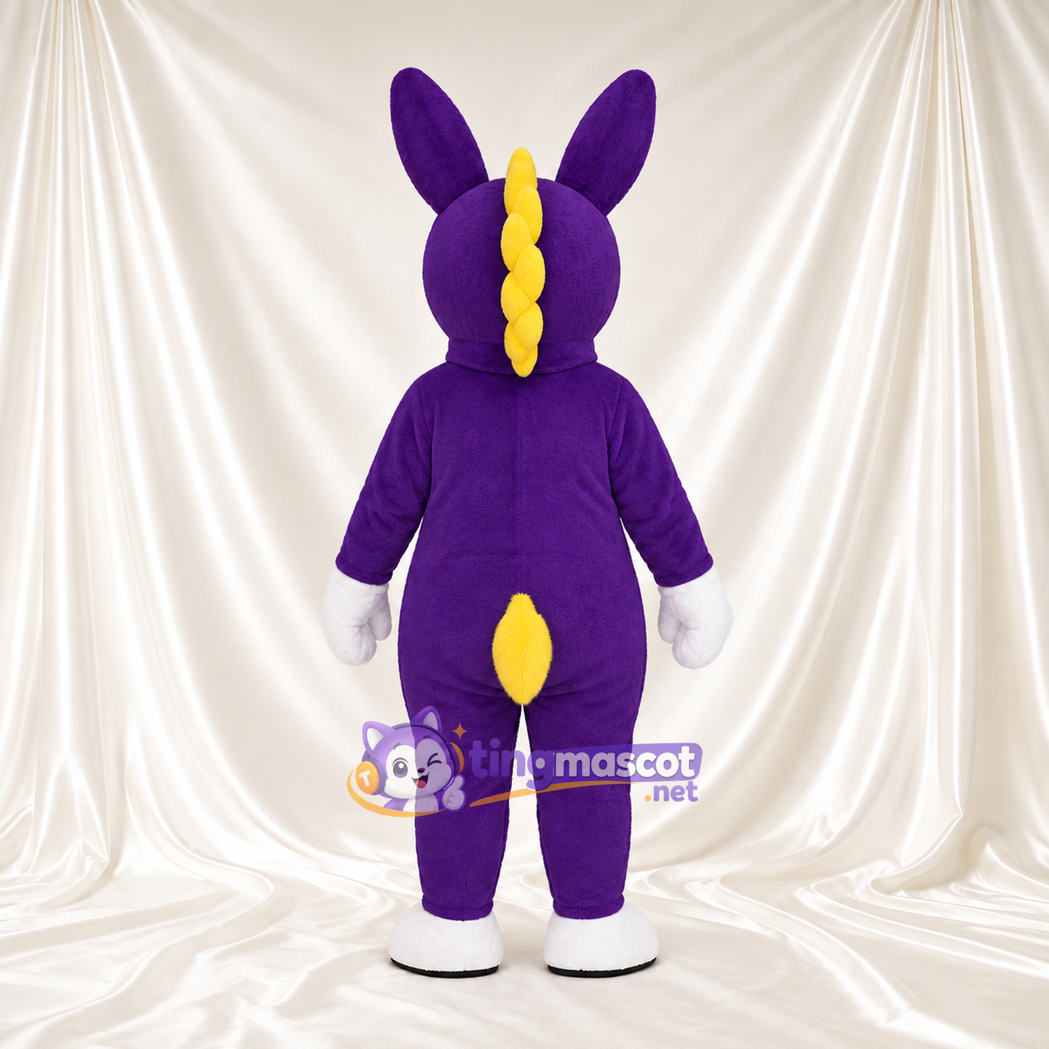 Costume de mascotte Âne – violet – Crinière (jaune); Gants (blanc) Costume de mascotte Âne – violet – Crinière (jaune); Gants (blanc)