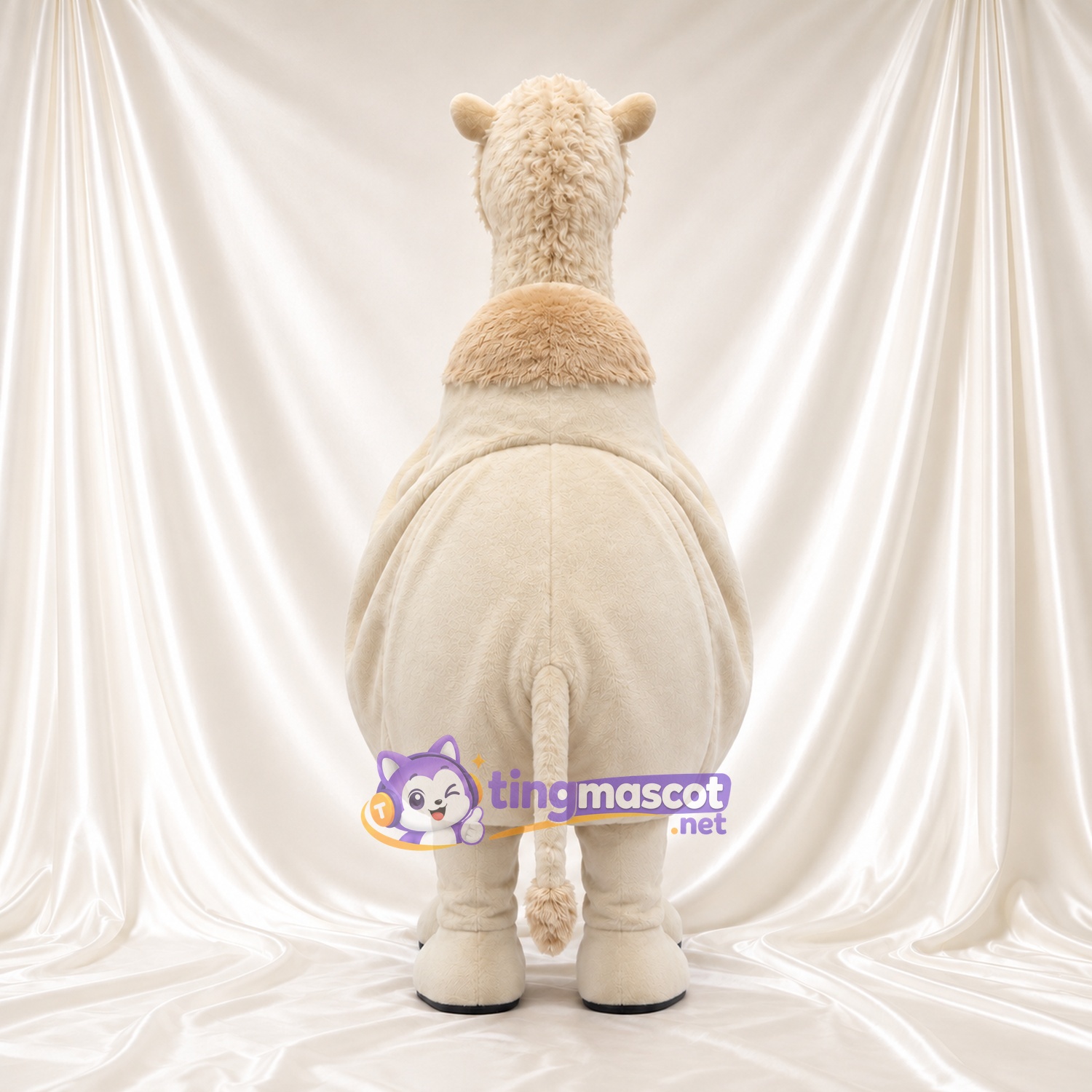 Costume de mascotte Chameau – blanc – Long cou; Corps arrondi Costume de mascotte Chameau – blanc – Long cou; Corps arrondi