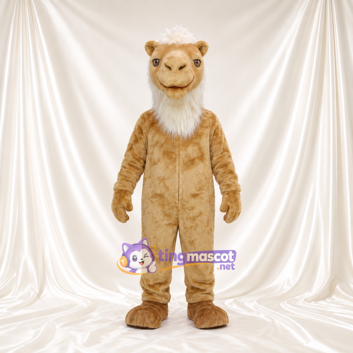 Costume de mascotte Chameau – brun clair – Barbe (blanc); Touffe de cheveux (blanc) Costume de mascotte Chameau – brun clair – Barbe (blanc); Touffe de cheveux (blanc)