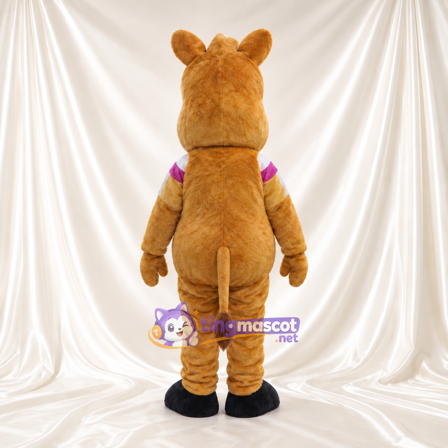 Costume de mascotte Chameau – doré – Ventre Costume de mascotte Chameau – doré – Ventre