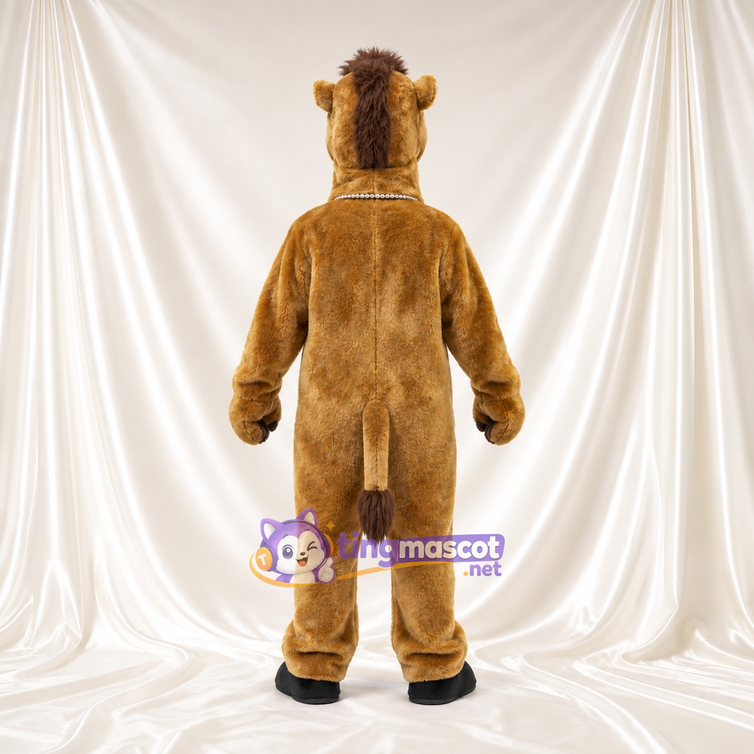 Brown Camel Mascot Costume - Cream Belly and Pendant Necklace Brown Camel Mascot Costume - Cream Belly and Pendant Necklace