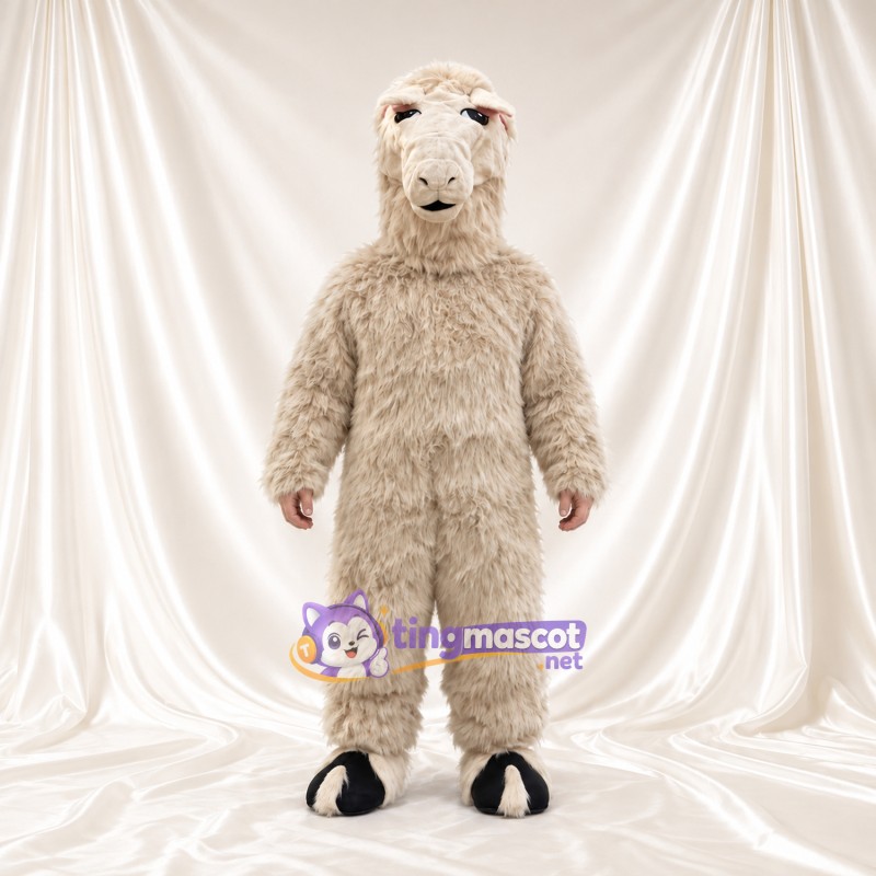 Costume de mascotte Alpaga – crème – Toison (hirsute); Sabots (noir) Costume de mascotte Alpaga – crème – Toison (hirsute); Sabots (noir)