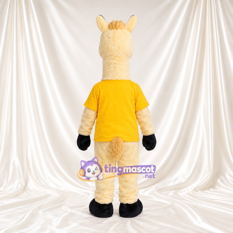Maskottchenkostüm Lama – creme – T-Shirt (gelb); Schnauze (schwarz) Maskottchenkostüm Lama – creme – T-Shirt (gelb); Schnauze (schwarz)