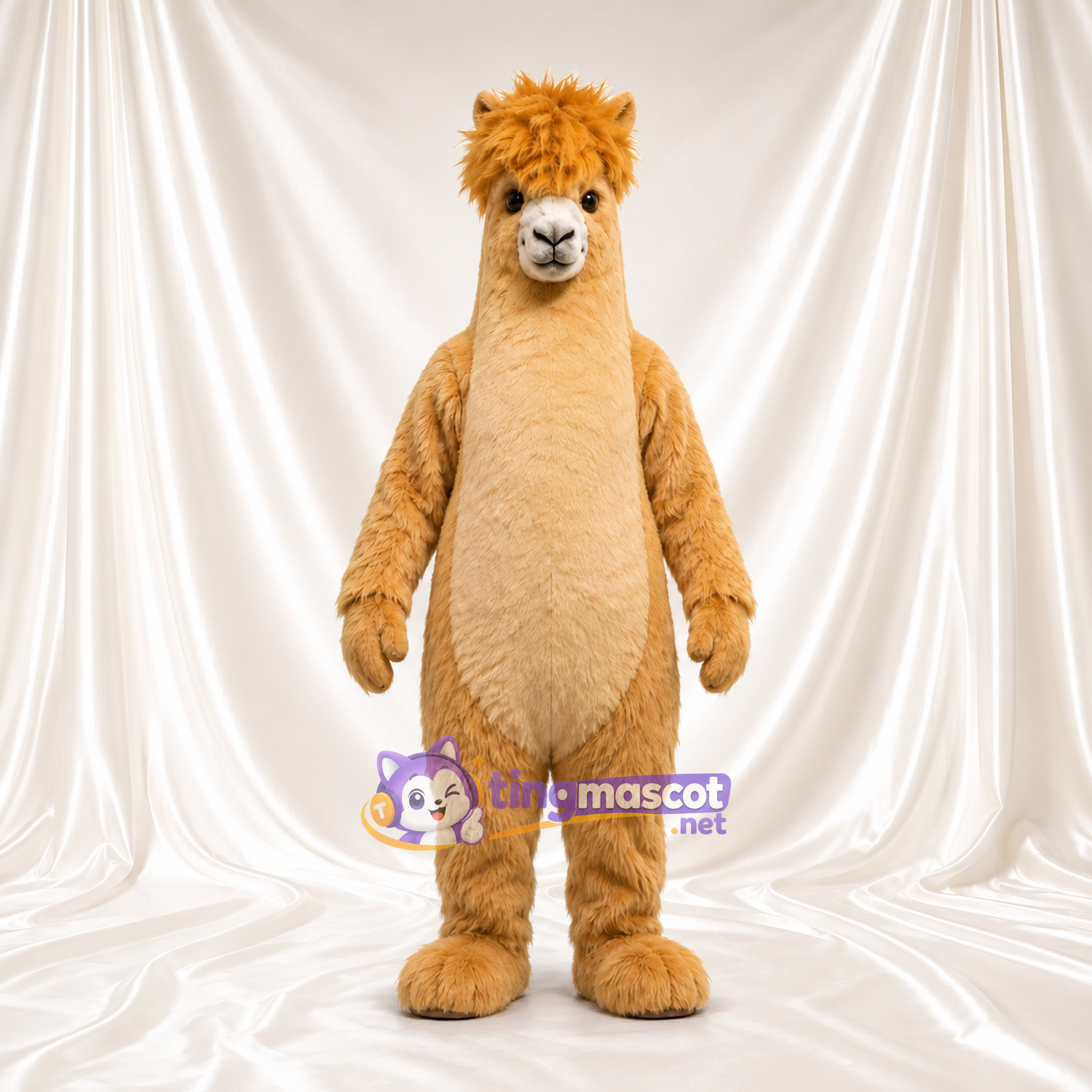 Costume de mascotte Alpaga – brun clair – Touffe de cheveux (hirsute); Ventre (crème) Costume de mascotte Alpaga – brun clair – Touffe de cheveux (hirsute); Ventre (crème)