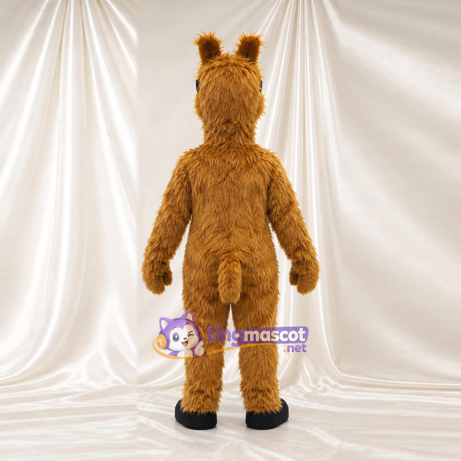 Maskottchenkostüm Lama – braun – Sonnenbrille (schwarz); Zottelfell Maskottchenkostüm Lama – braun – Sonnenbrille (schwarz); Zottelfell