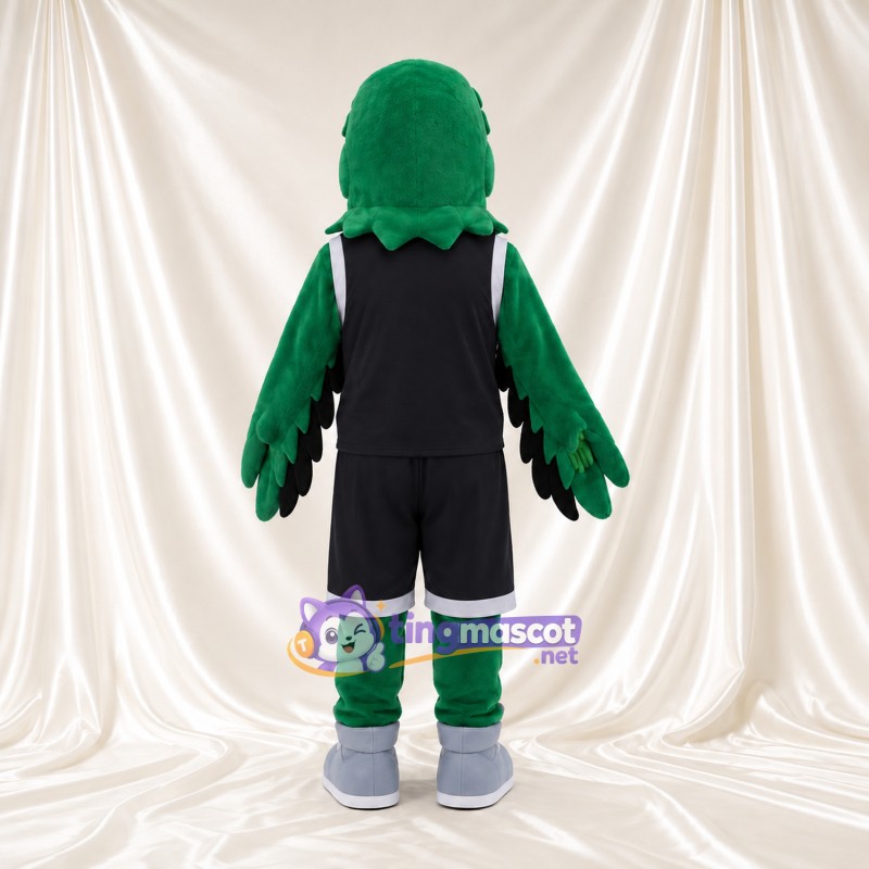 Maskottchenkostüm Rabe – grün – Basketballtrikot (schwarz); Sneaker (grau) Maskottchenkostüm Rabe – grün – Basketballtrikot (schwarz); Sneaker (grau)