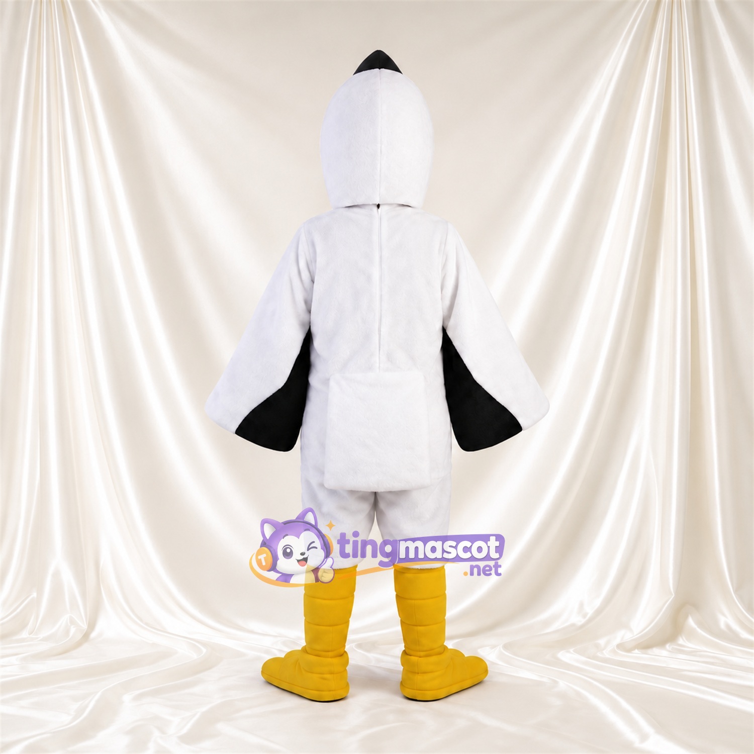 Costume de mascotte Oiseau – blanc – Bouts des ailes (noir); Jambes (jaune) Costume de mascotte Oiseau – blanc – Bouts des ailes (noir); Jambes (jaune)