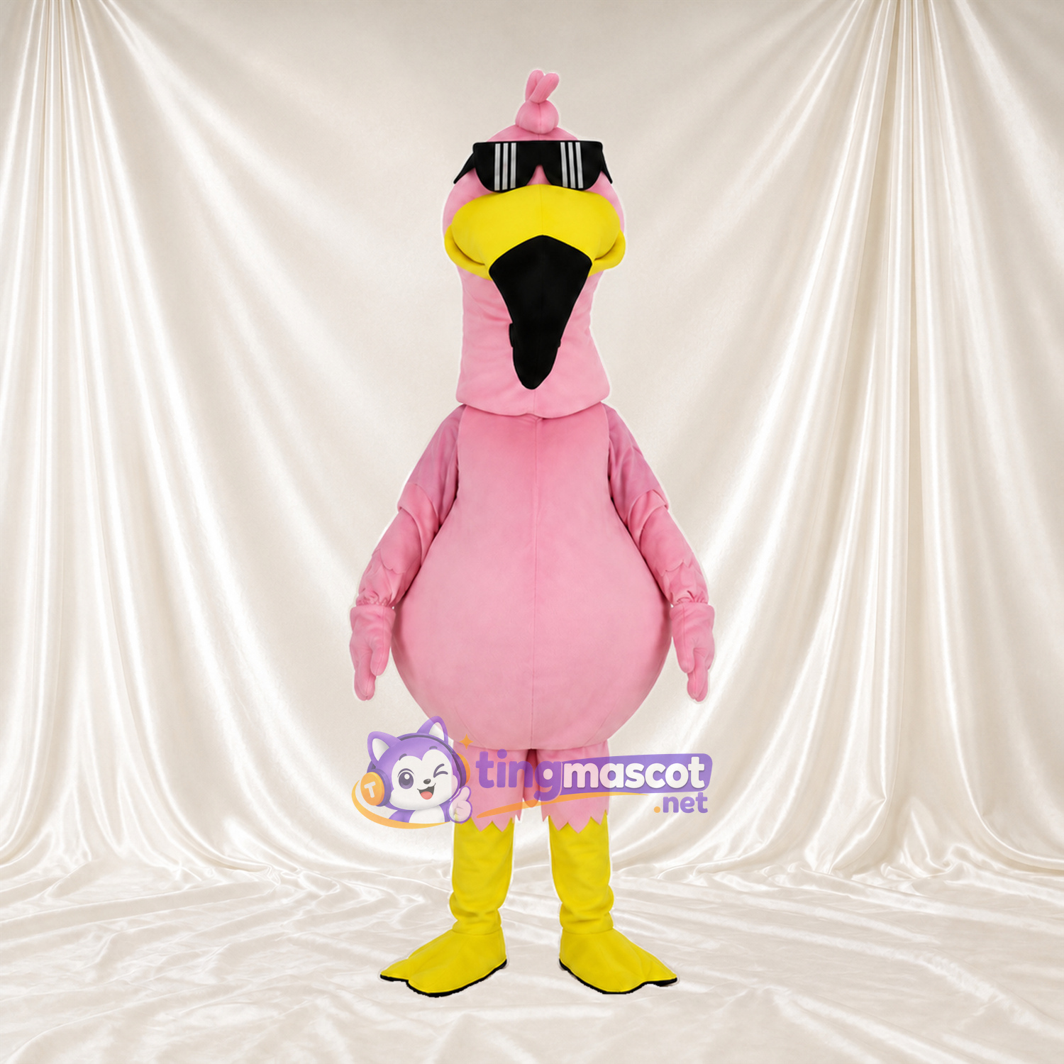 Maskottchenkostüm Flamingo – hellrosa – Sonnenbrille; Beine (gelb) Maskottchenkostüm Flamingo – hellrosa – Sonnenbrille; Beine (gelb)