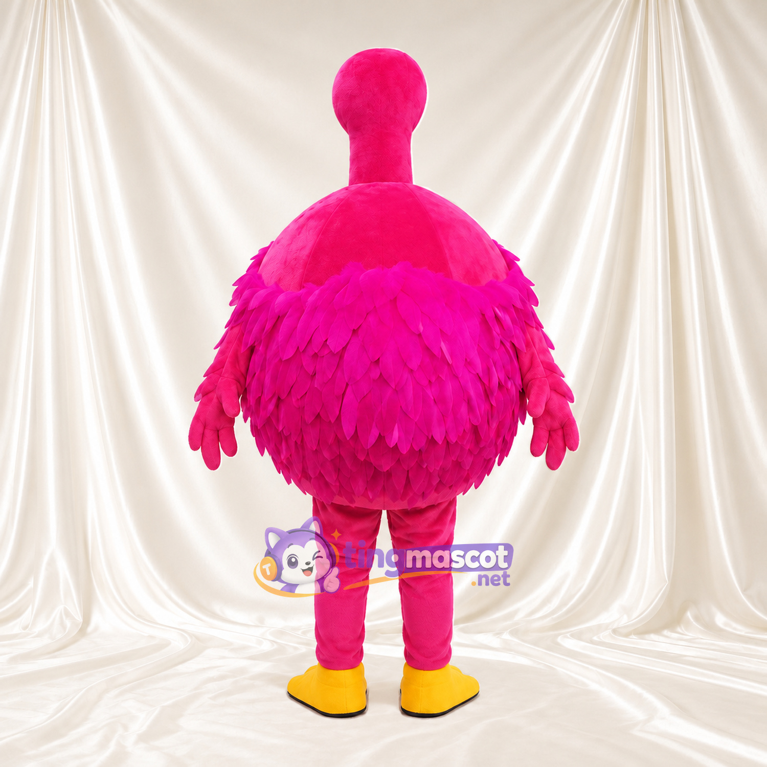 Maskottchenkostüm Flamingo – kräftiges Pink – Körper (rund, mit Federn); Füße (gelb) Maskottchenkostüm Flamingo – kräftiges Pink – Körper (rund, mit Federn); Füße (gelb)