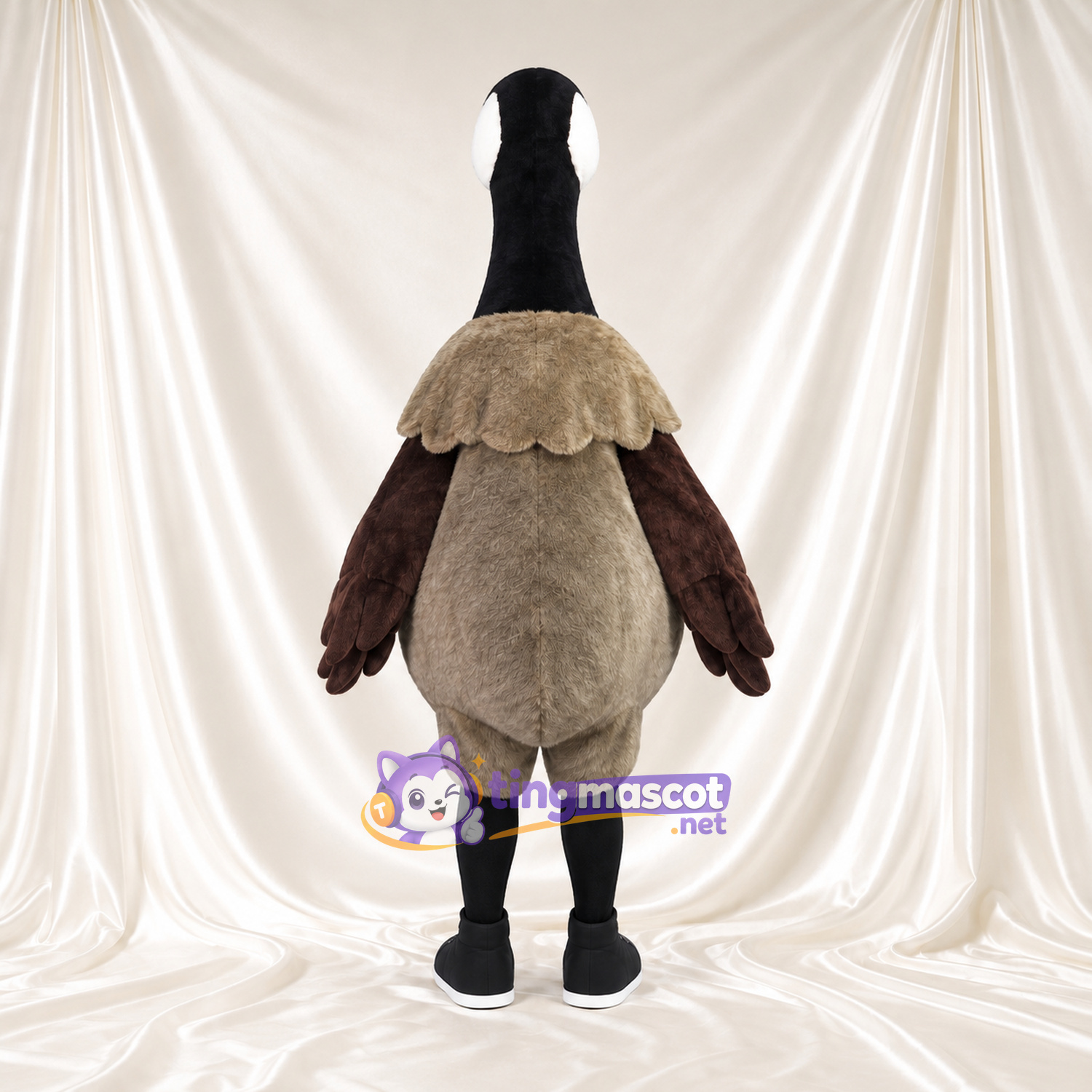 Canada Goose Mascot Costume - Beige Neck Ruff and Black Sneakers Canada Goose Mascot Costume - Beige Neck Ruff and Black Sneakers