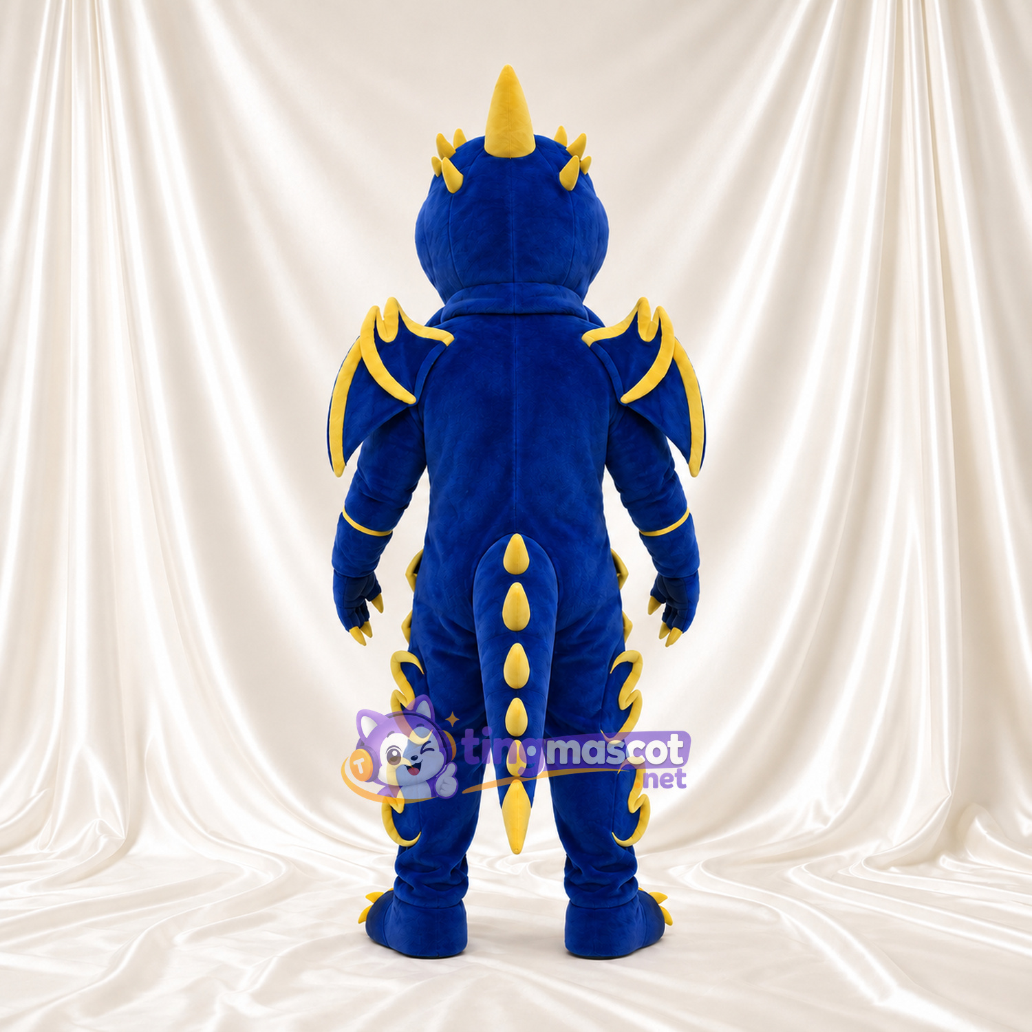 Costume de mascotte Dragon – bleu – Cornes (jaune); Ventre (musclé); Ailes Costume de mascotte Dragon – bleu – Cornes (jaune); Ventre (musclé); Ailes
