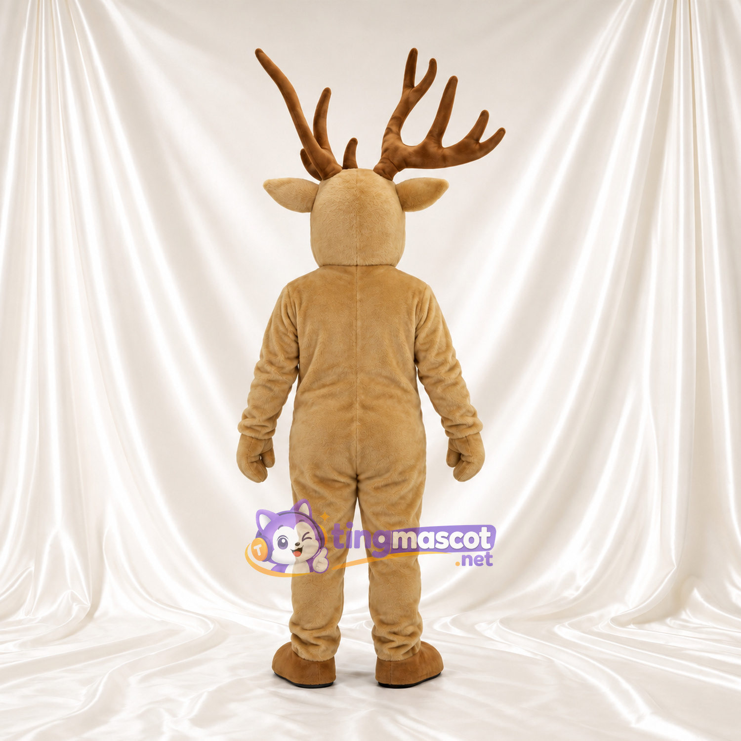 Costume de mascotte Cerf – brun clair – Bois ramifiés (grand); Torse (blanc) Costume de mascotte Cerf – brun clair – Bois ramifiés (grand); Torse (blanc)