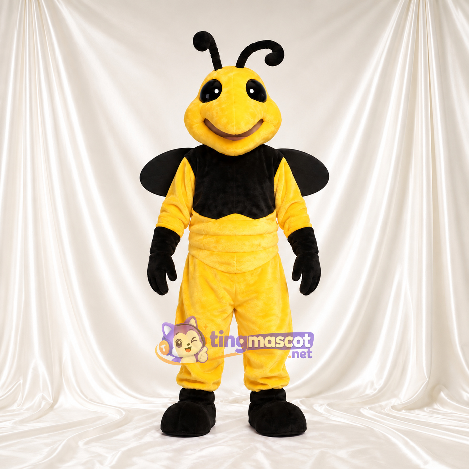 Costume de mascotte Abeille – jaune – Gilet (noir); Ailes (noir) Costume de mascotte Abeille – jaune – Gilet (noir); Ailes (noir)