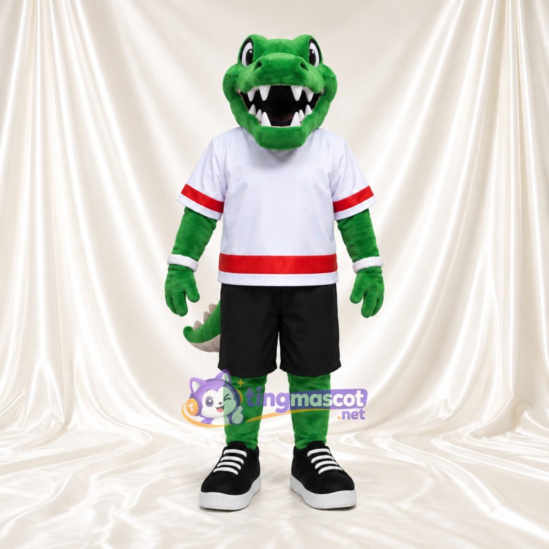 Costume de mascotte Crocodile – vert – Maillot de sport (blanc); Short (noir) Costume de mascotte Crocodile – vert – Maillot de sport (blanc); Short (noir)