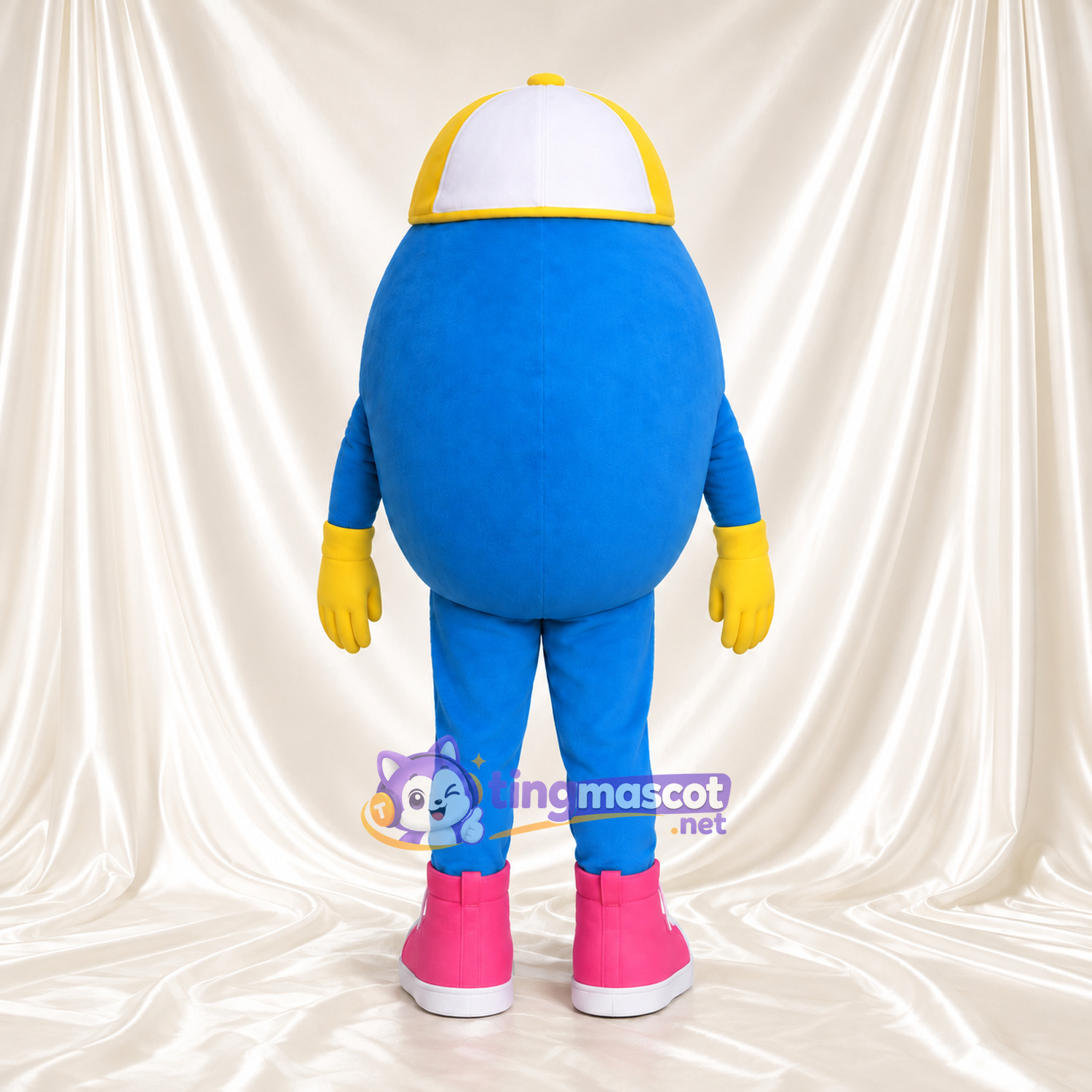 Costume de mascotte Personnage rond – bleu – Casquette (blanc); Baskets (rose) Costume de mascotte Personnage rond – bleu – Casquette (blanc); Baskets (rose)